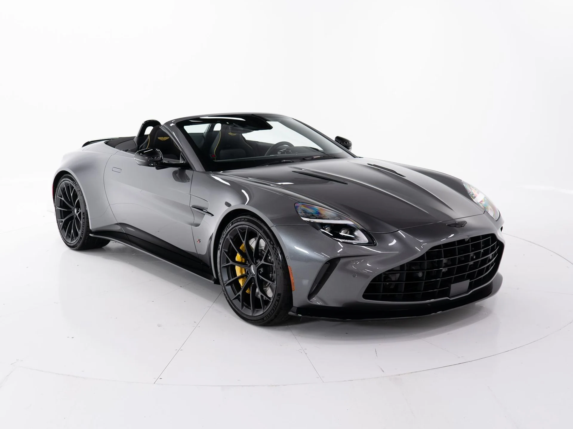 mph006_82709115_f0f44a8d8bb20e8d8c000b48f979a40c_705b231349