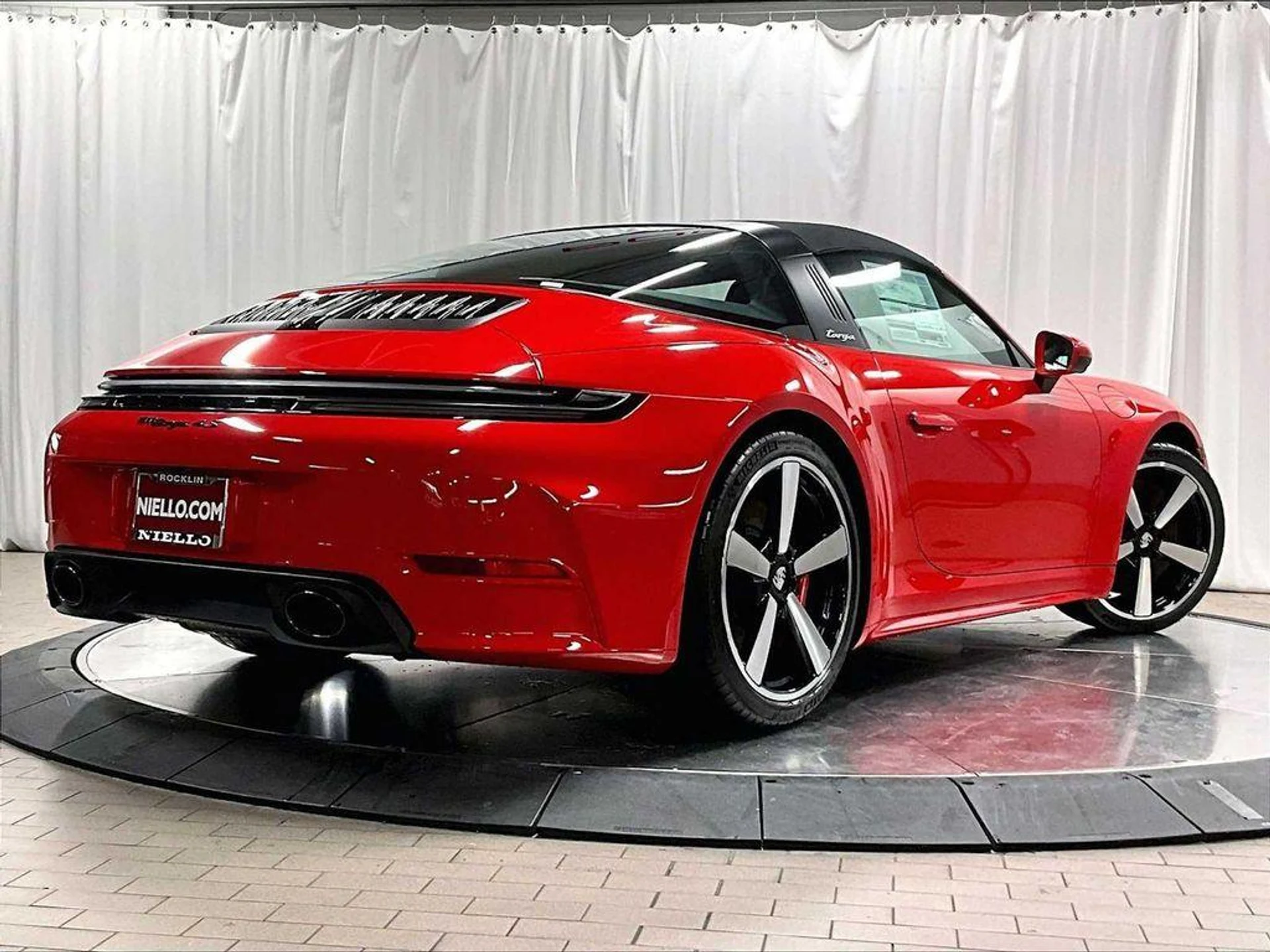 mph006_836265479_z_Q0_B_Jl_EME_Nv_Ehqy1_W84_ANXU_Ty0_966b3ba14d