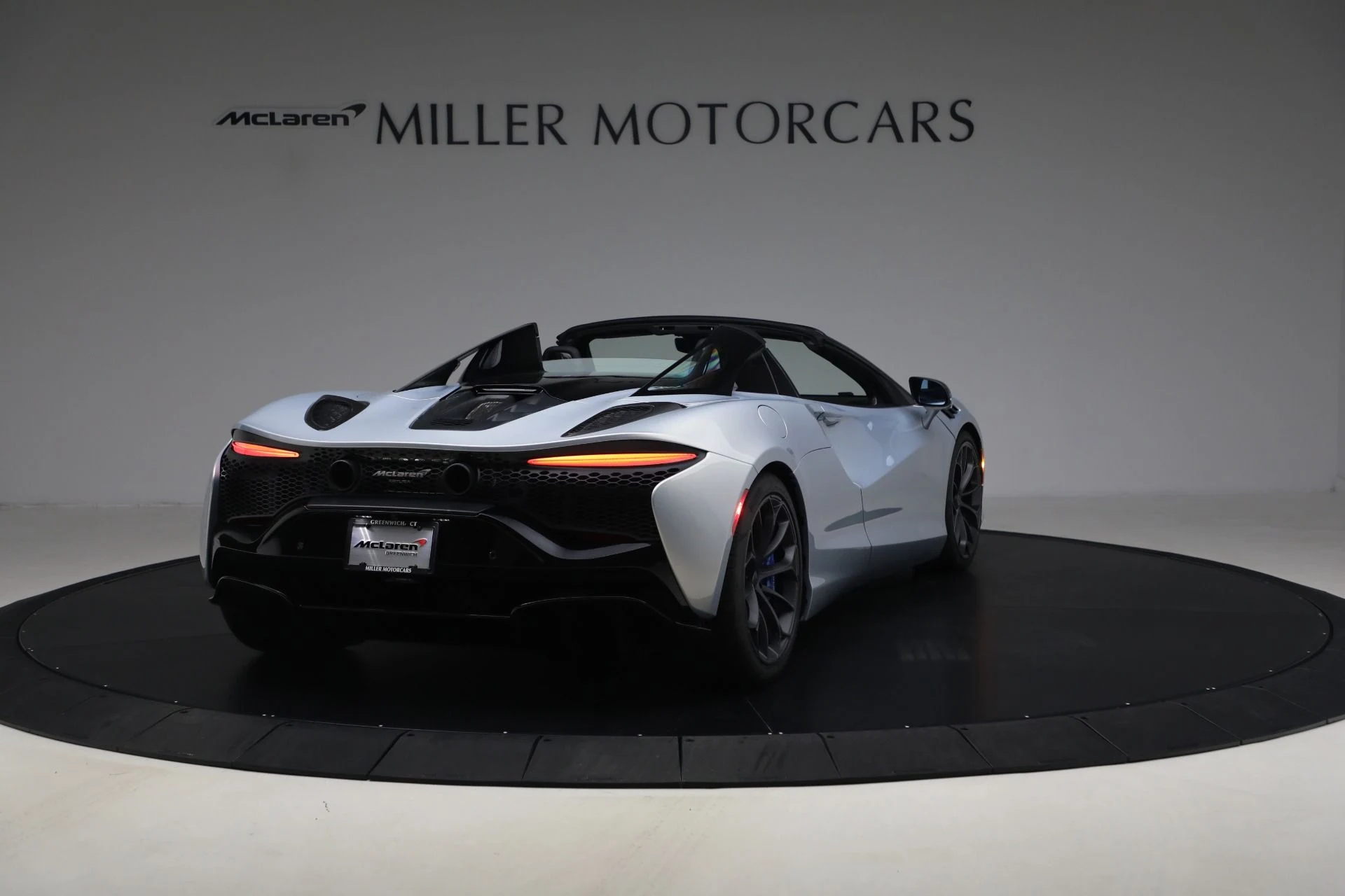 mph006_842059396_New_2026_Mc_Laren_Artura_Spider_Performance_a5efe60647