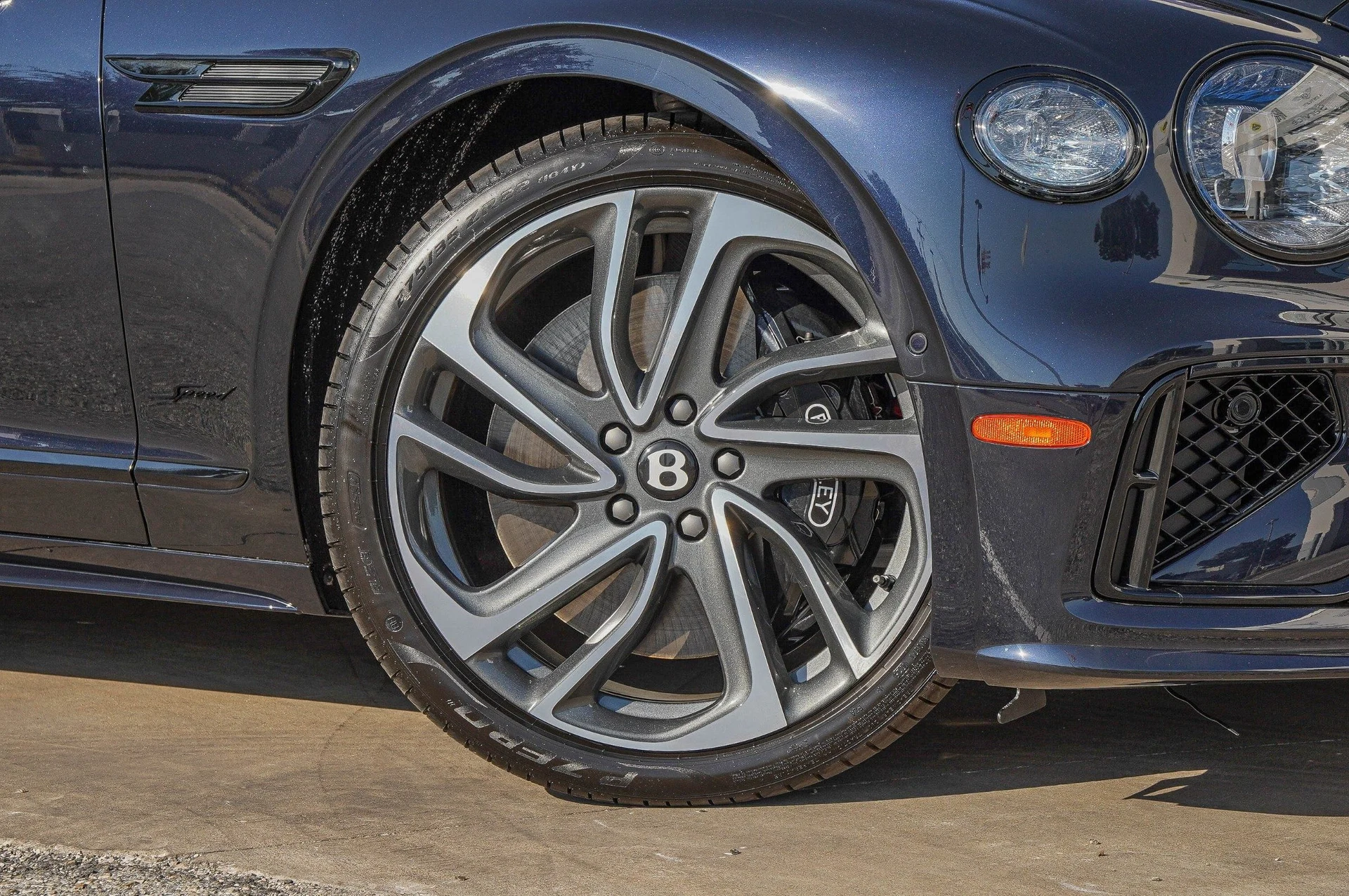 mph006_845558671_Hi_Tech_Luxury_Imports_LLC_SCBBR_6_ZGXTC_023888_image_6_a49ae927e5