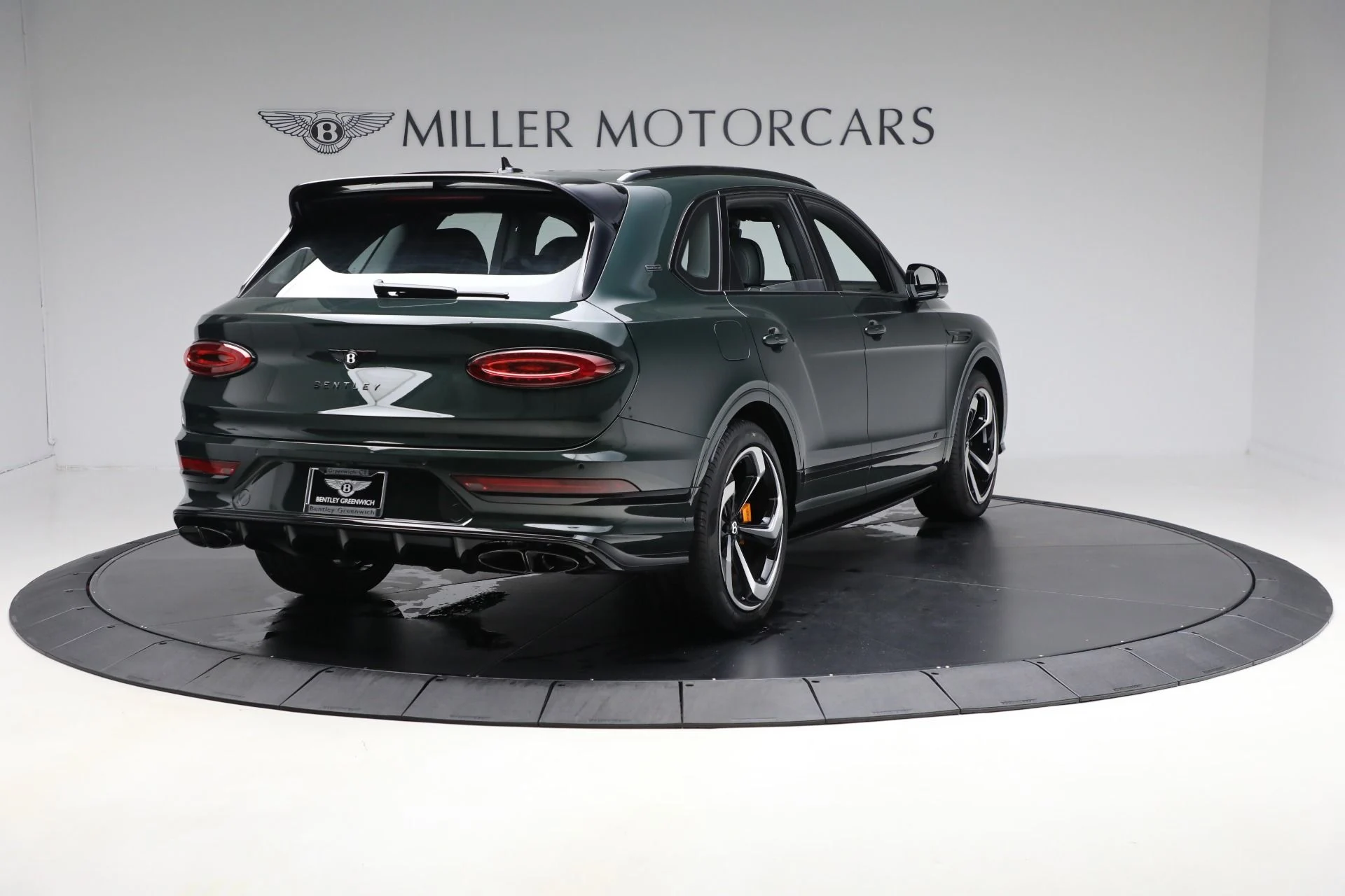 mph006_845834707_New_2025_Bentley_Bentayga_S_Black_Edition_480b149ce1