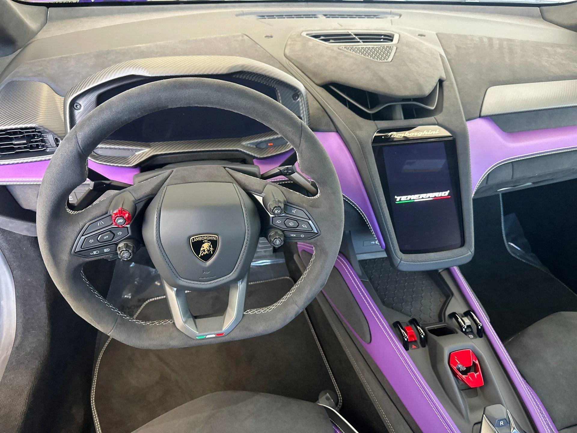mph006_853784443_New_2026_Lamborghini_Temerario_Coupe_1777018529_83f8bd19f9