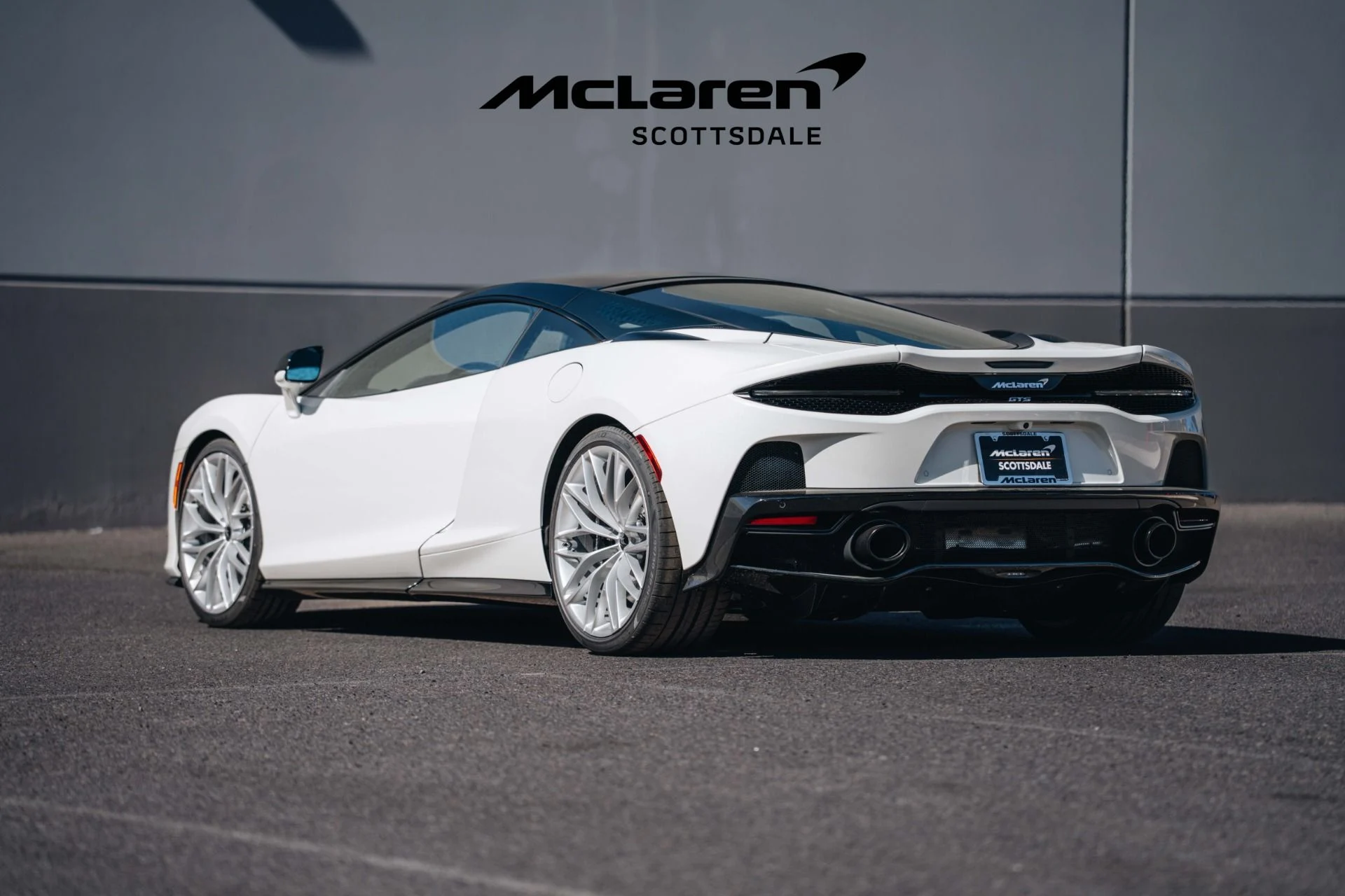 mph006_861262621_Used_2025_MCLAREN_GTS_1745592556_33d9425b69