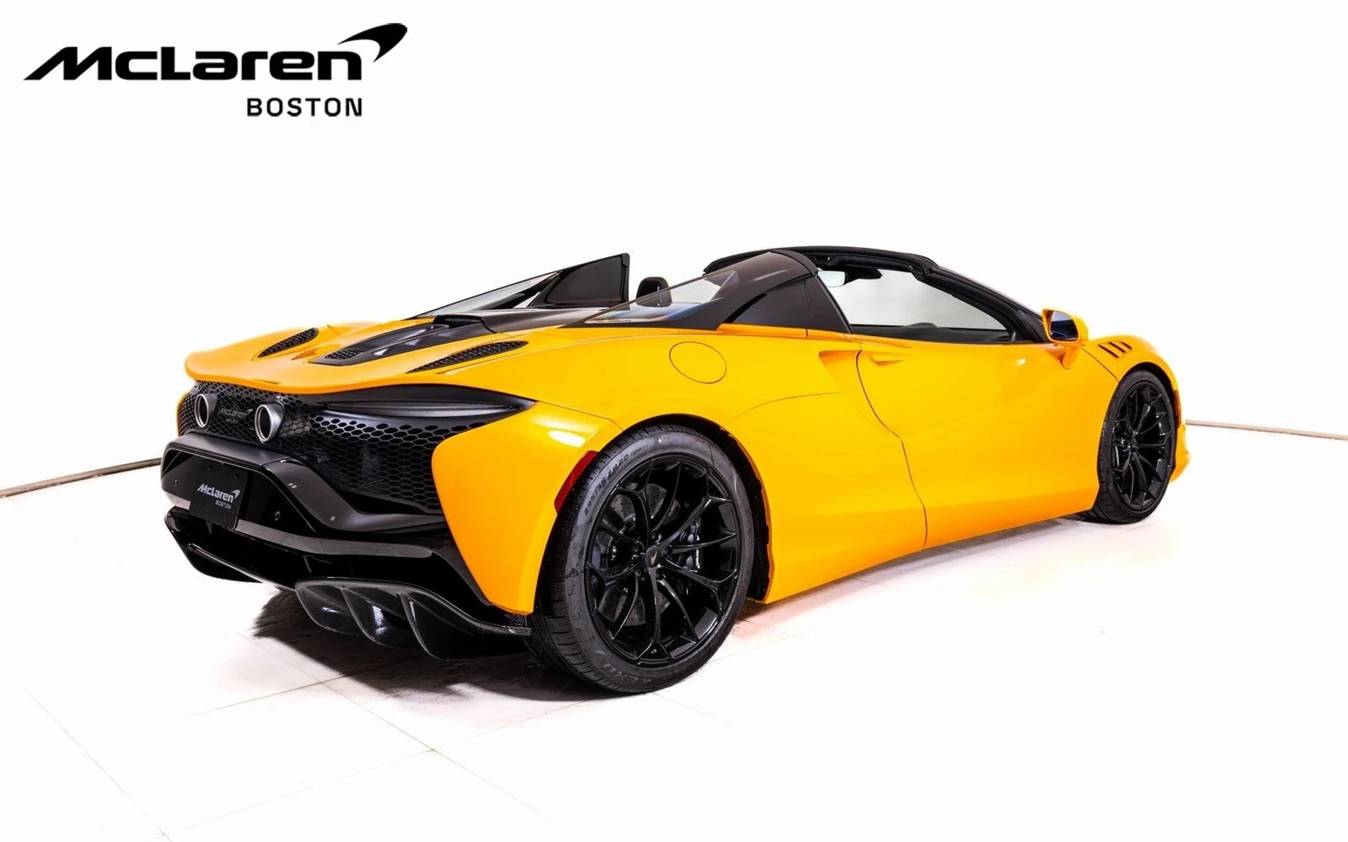 mph006_868187089_aef3f08df1a91209159af525019b7c9bx_c3502db891