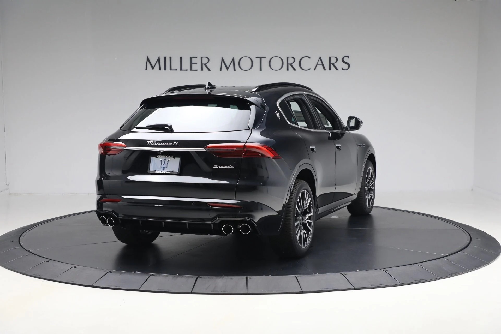 mph006_87329666_New_2025_Maserati_Grecale_1759240839_28cb32a679