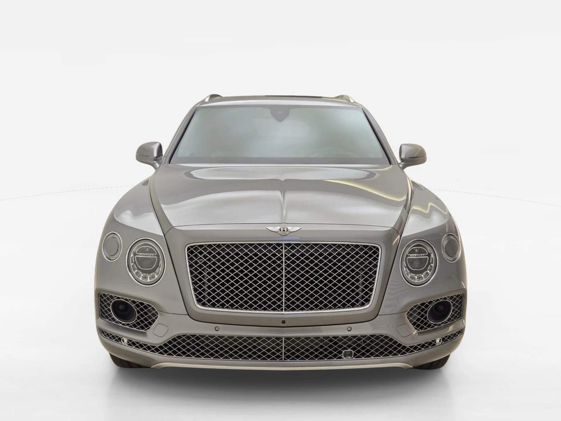 mph006_875409610_Used_2018_Bentley_Bentayga_W12_1776837865_ecc627689a