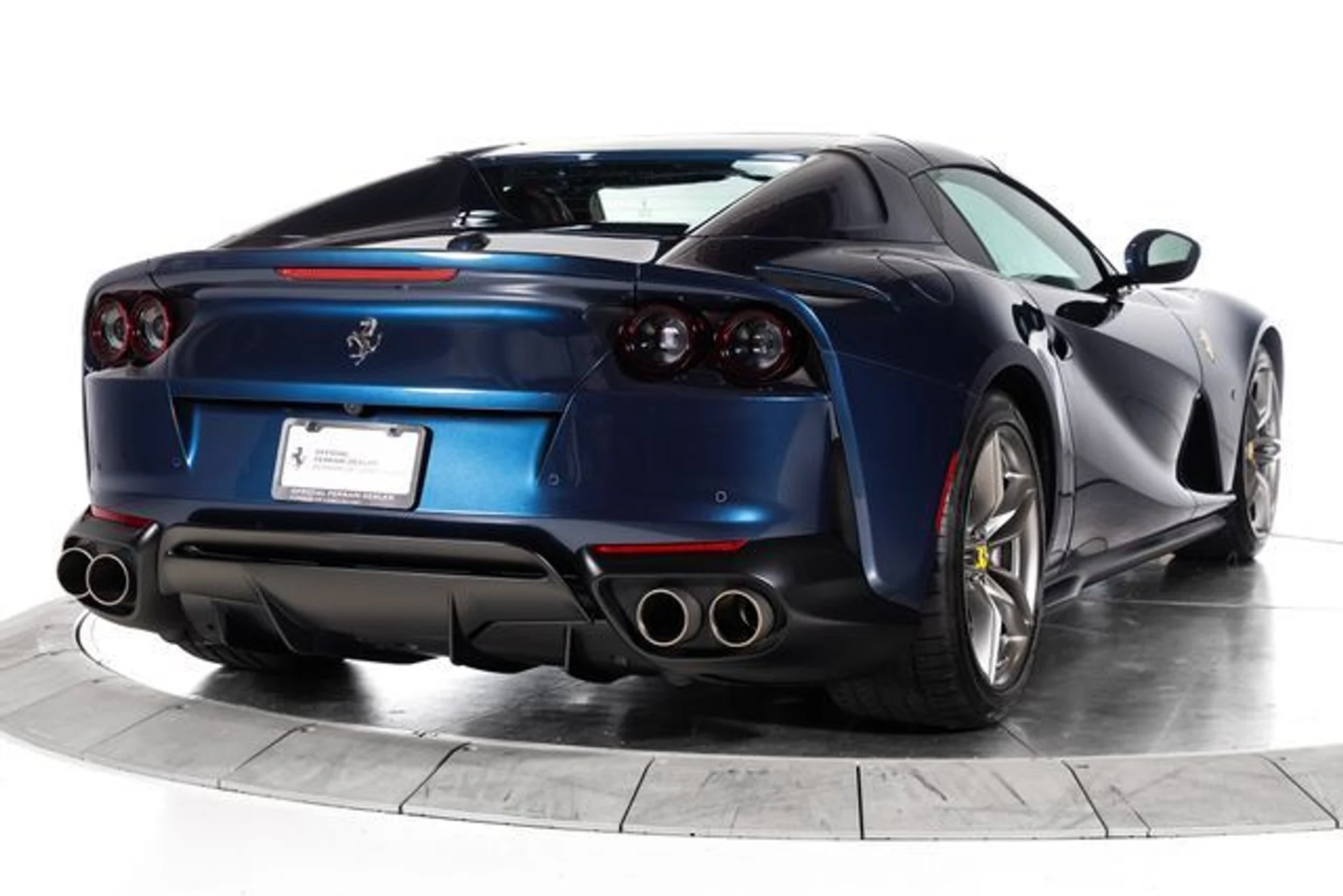 mph006_876585392_cc75fdf9c695d4be285dfd4ffe30dda1x_0f51ec1207