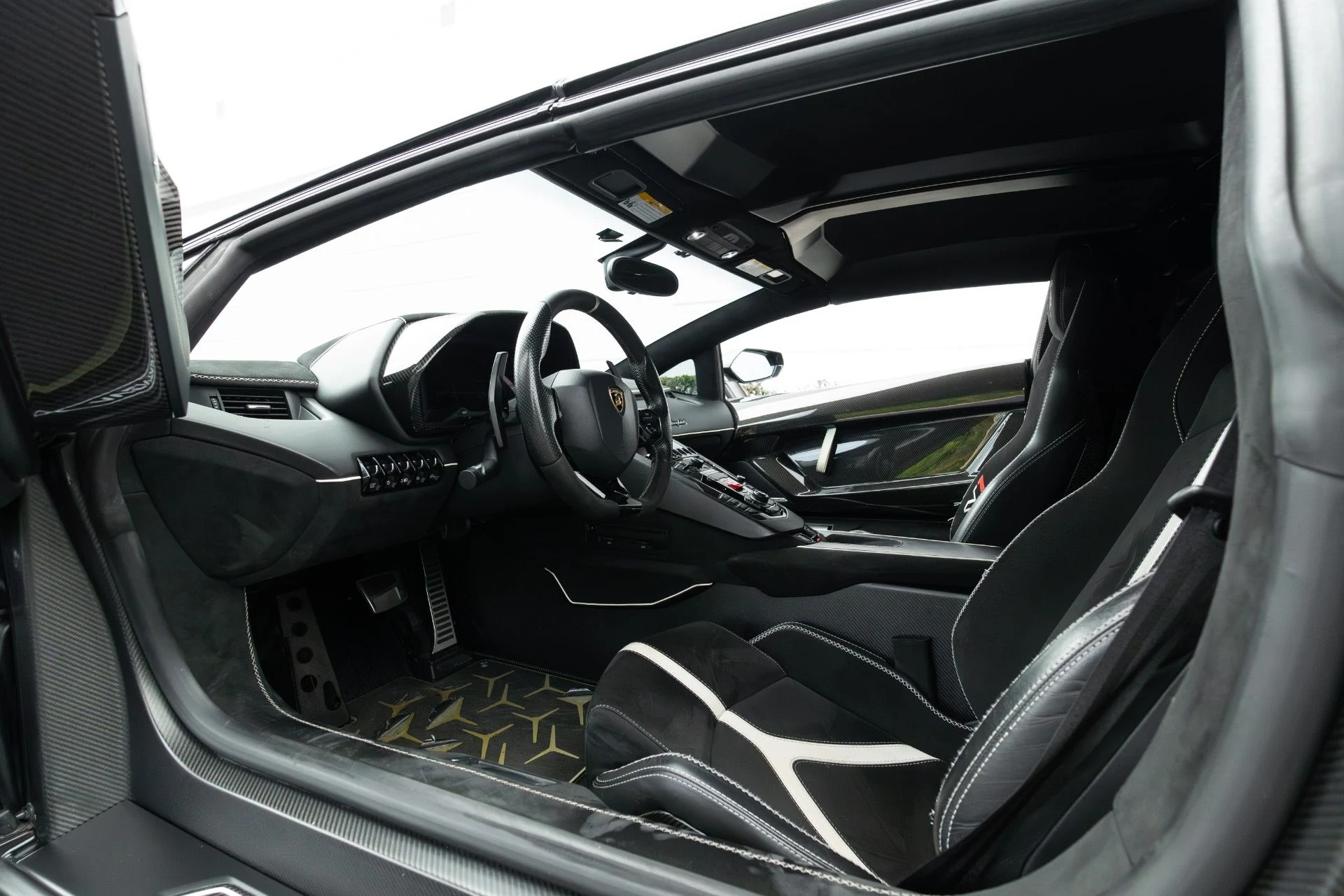 mph006_880223710_Used_2021_Lamborghini_Aventador_LP_770_4_SVJ_Roadster_1773714572_e362e90a16