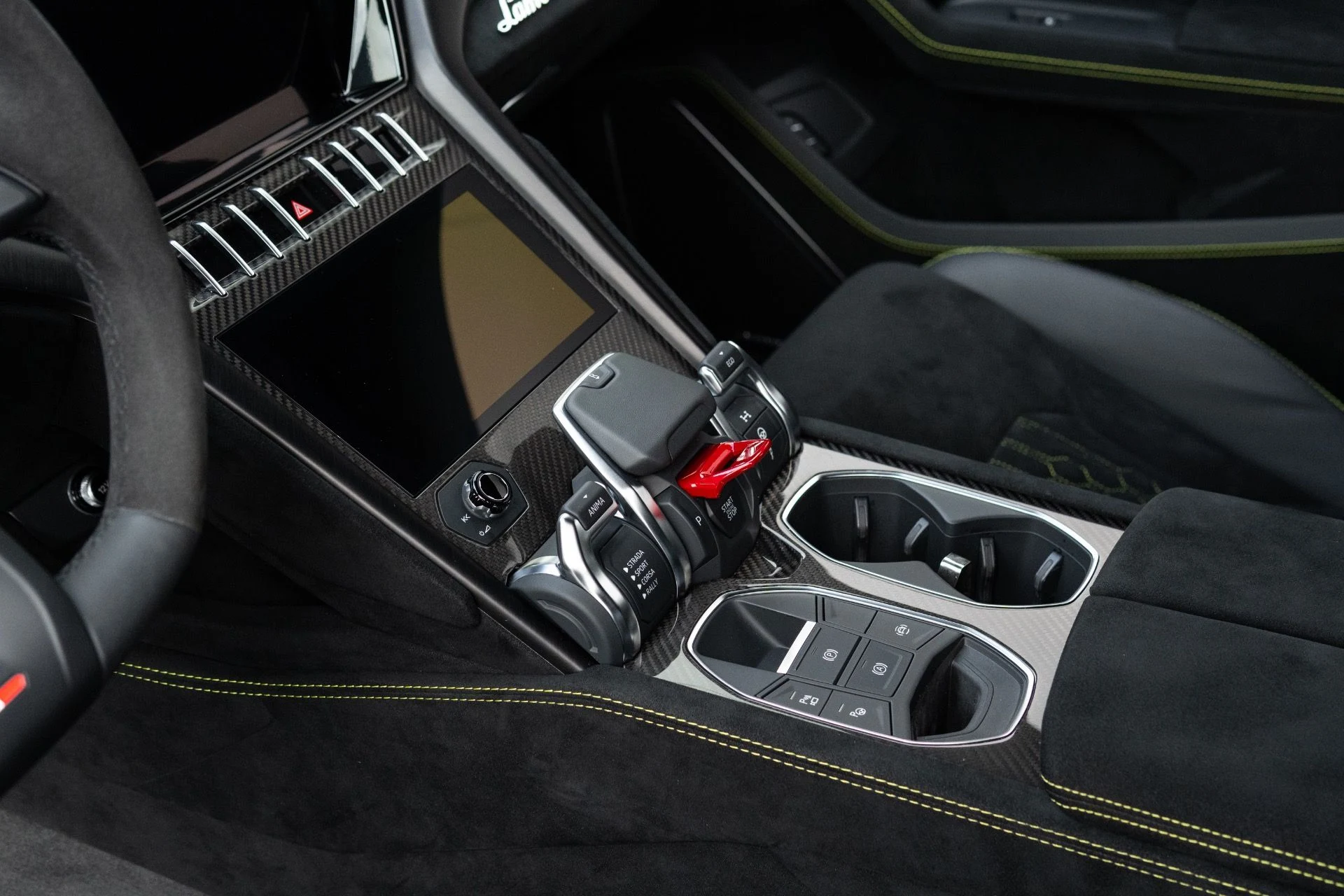 mph006_883518945_Used_2024_Lamborghini_Urus_Performante_1774062617_2c99e7187b