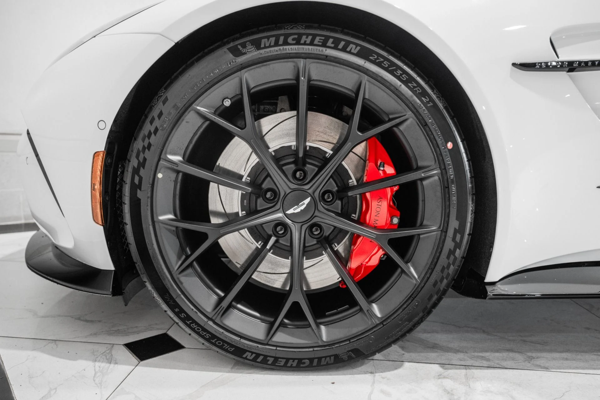 mph006_900398800_New_2026_Aston_Martin_Vantage_S_1784733238_fd6887d85e