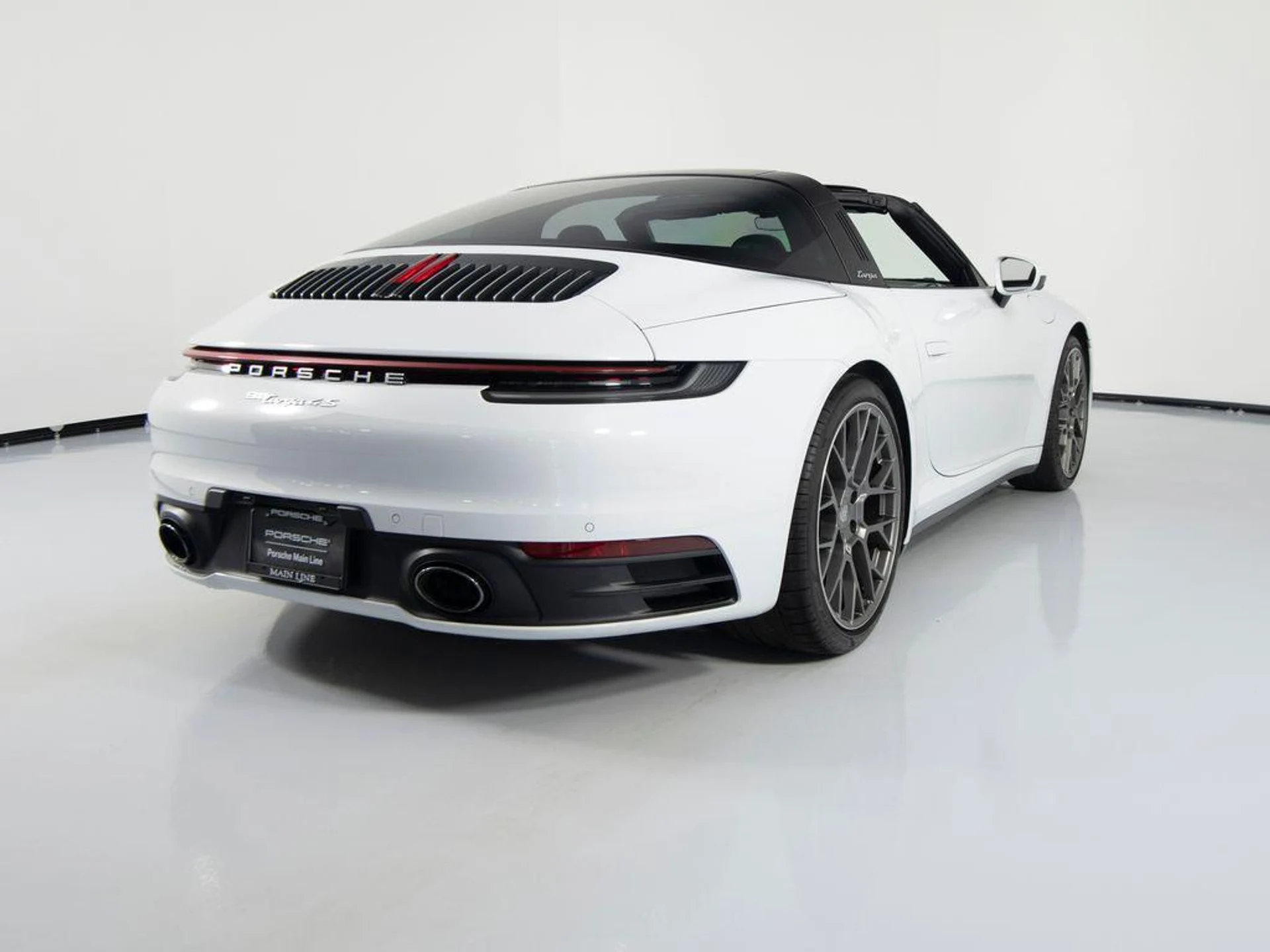 mph006_916162045_d_Vt_O039_Lllyx_FX_4u_Uwt_Lh4_AW_Wd0_8c48ca7c99