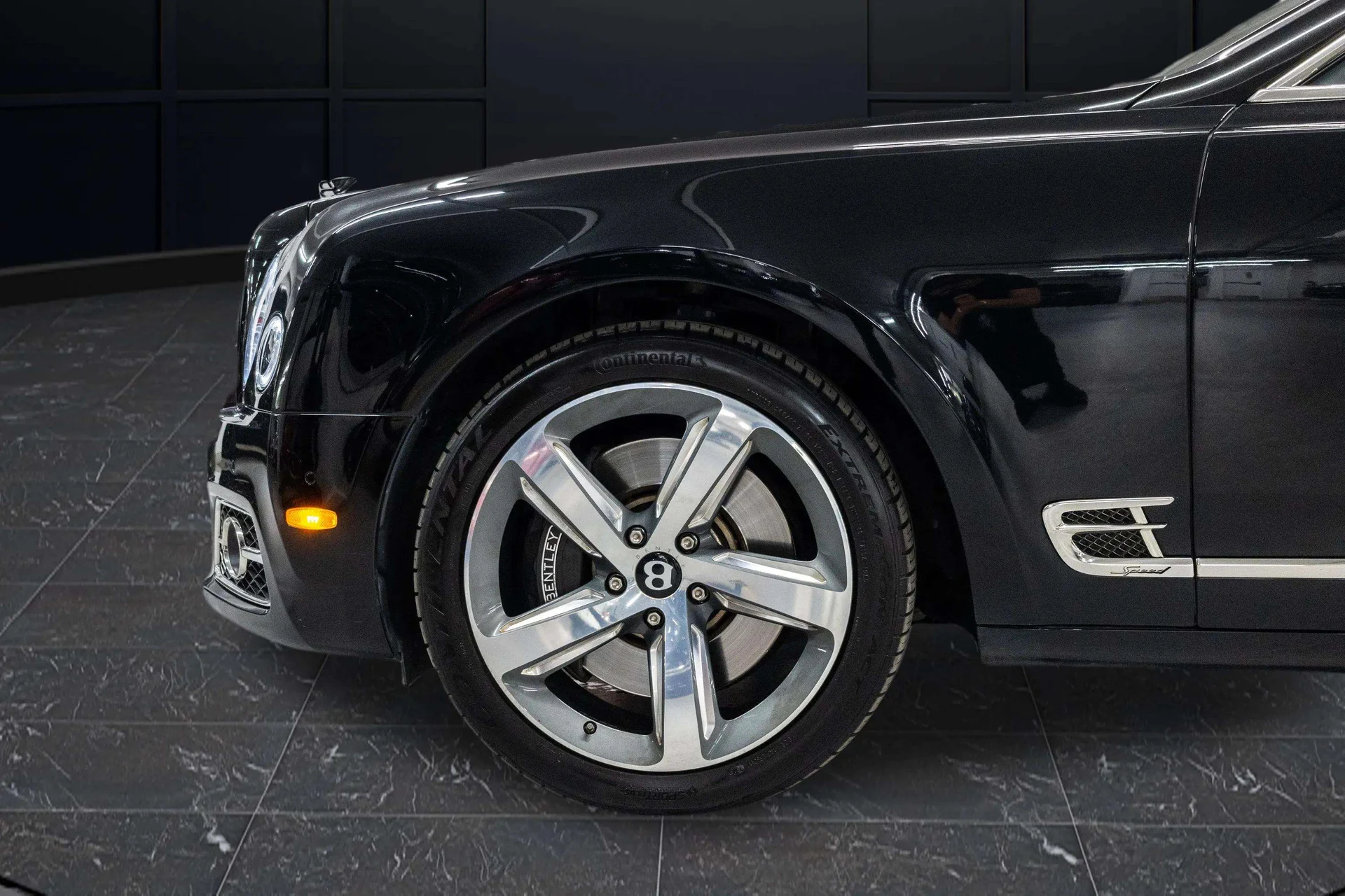 mph006_918761034_997f7c6c_6950_45ed_bebd_5107de1f48dd_201920_Bentley20_Mulsanne20_Speed2028_SCBBT_7_ZH_1_KC_00409429_7_8974b87ffd