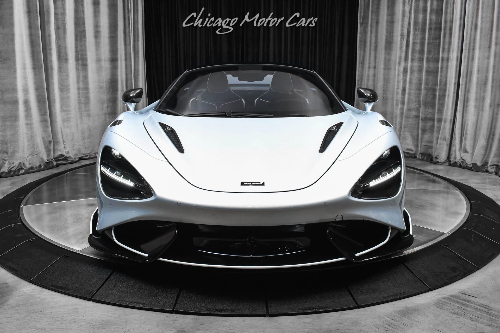 mph006_929381178_11177_p7_l_5c06a3cca9