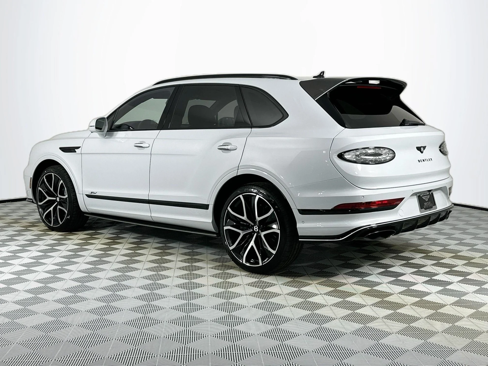 mph006_933774674_7_90b71b9d7c