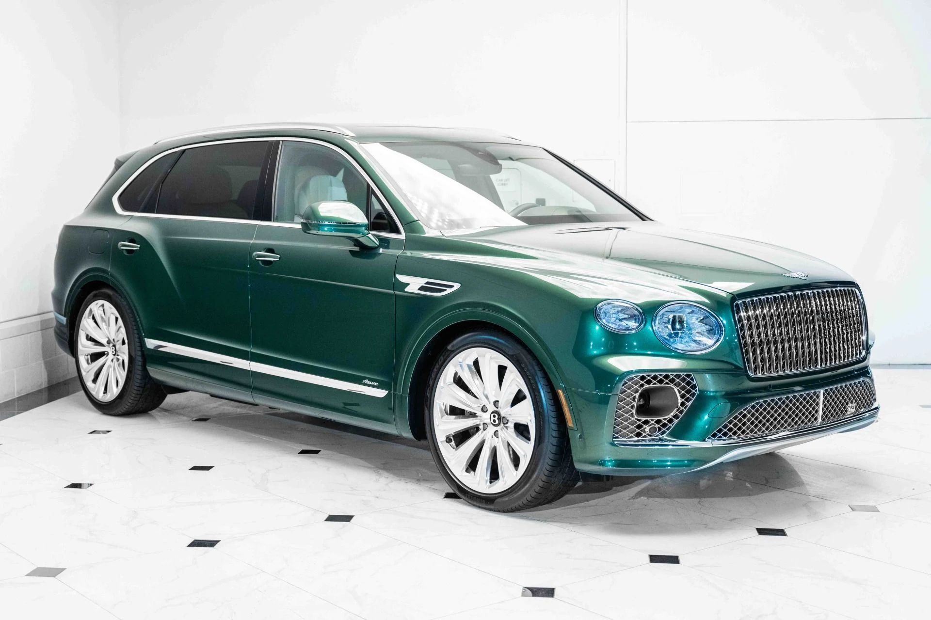 mph006_935675777_Used_2023_Bentley_Bentayga_EWB_Azure_V8_1716828034_4572a347b5