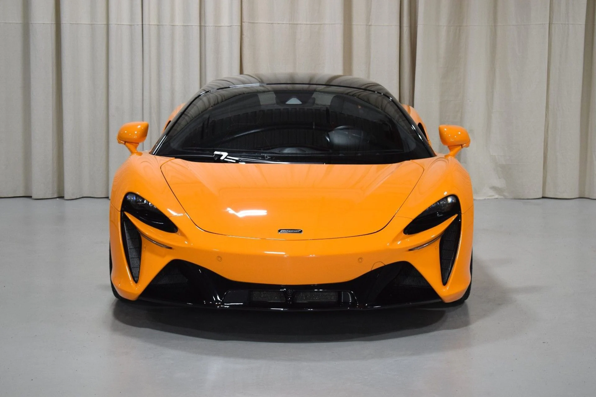 mph006_938607776_4dd3df1142faac139305354da6607f4ax_ddf22b1f2c