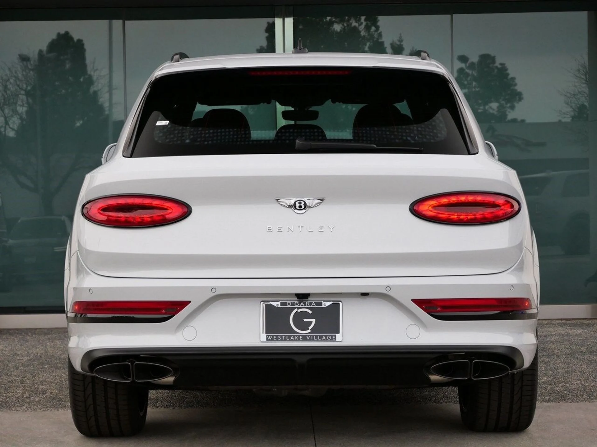 mph006_942562263_fa9110d31779dd4b8b9d5ea65e348830x_f0875e7698