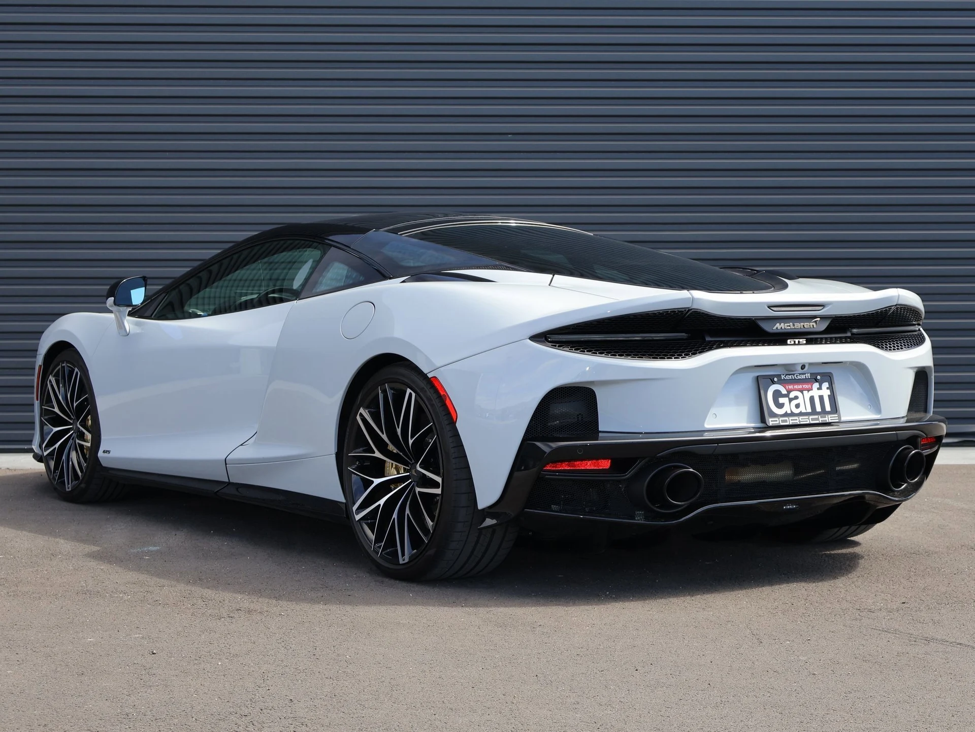 mph006_945316194_0cf5b5c60344761211ca547ea3f859e3_b49a78e285