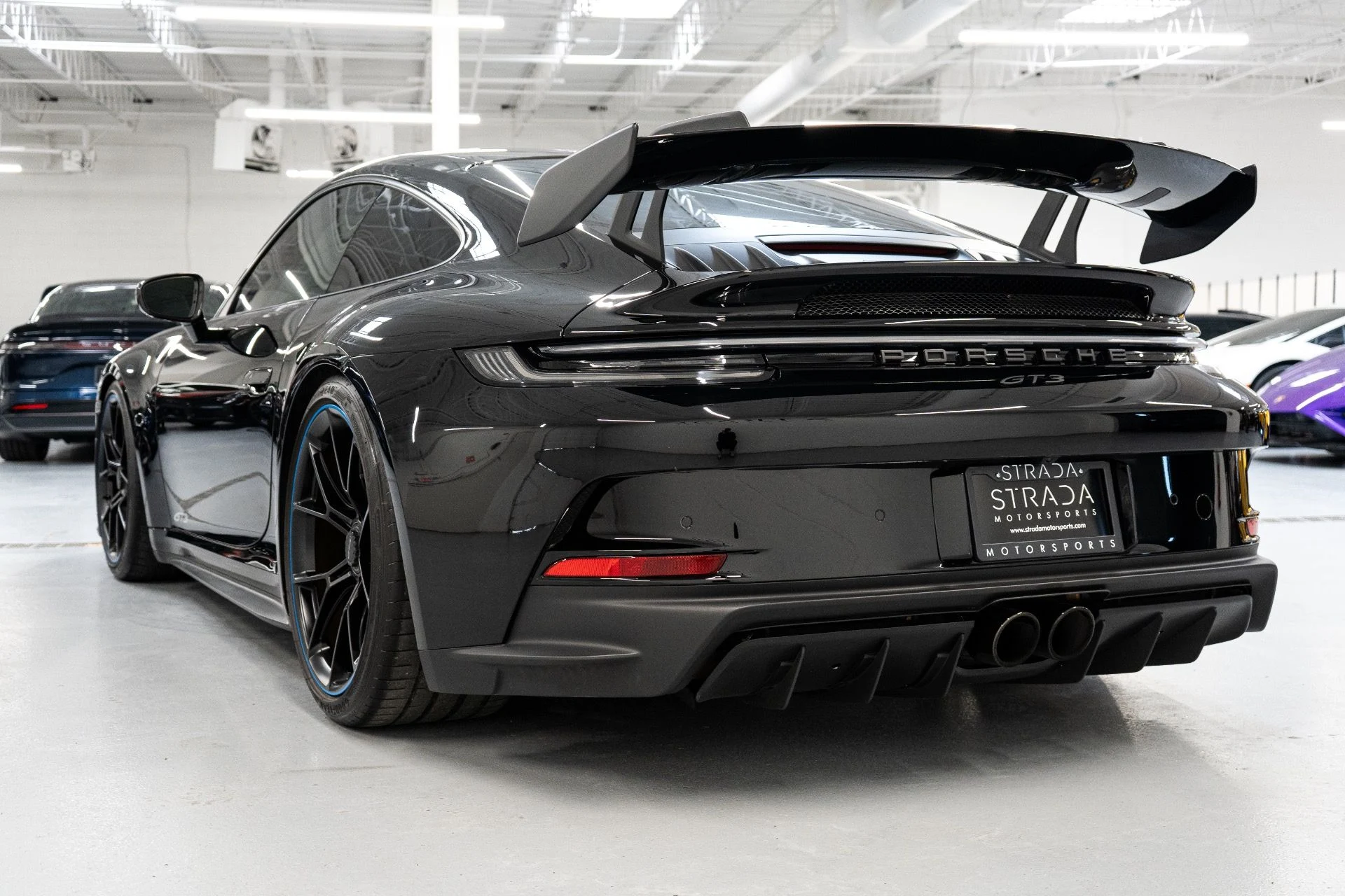 mph006_946415923_Used_2022_Porsche_911_GT_3_1766000884_1260efce49