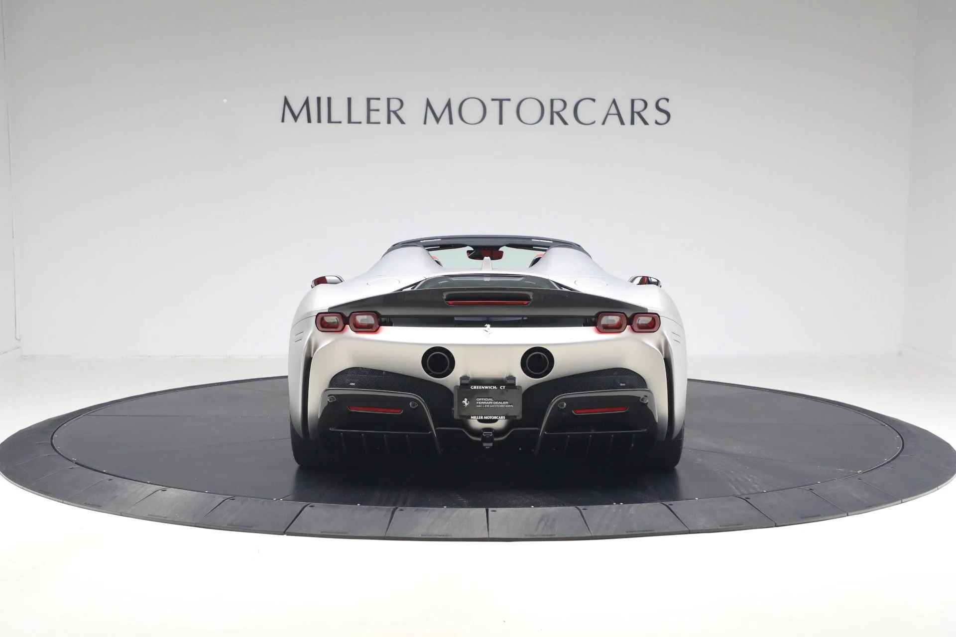 mph006_948728813_Used_2023_Ferrari_SF_90_Spider_1774121460_9381c032b7