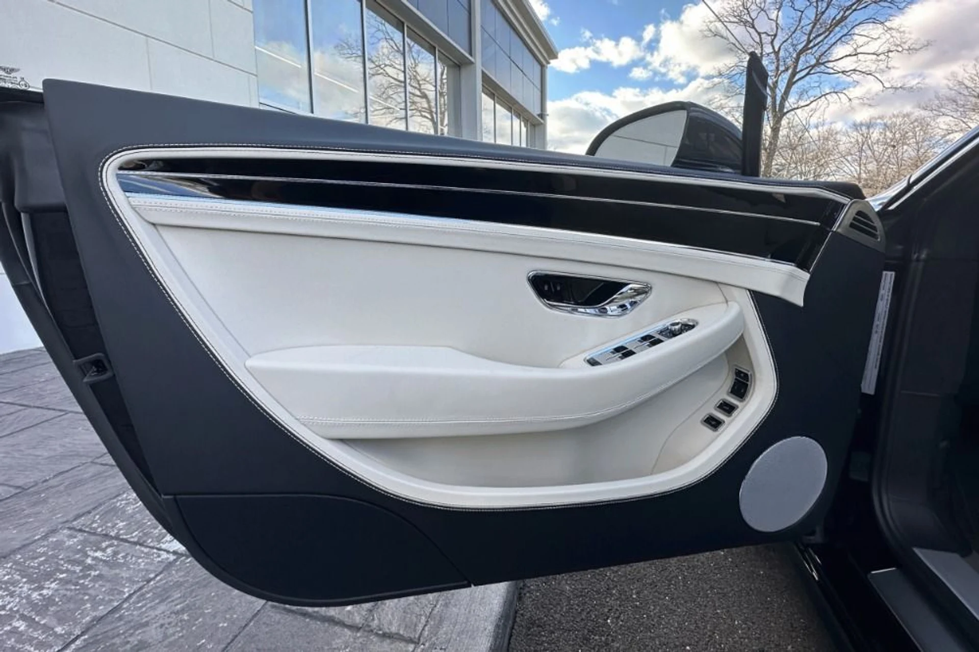 mph006_960590515_New_2026_Bentley_Continental_GT_GT_1765799152_d8cc9b21f5