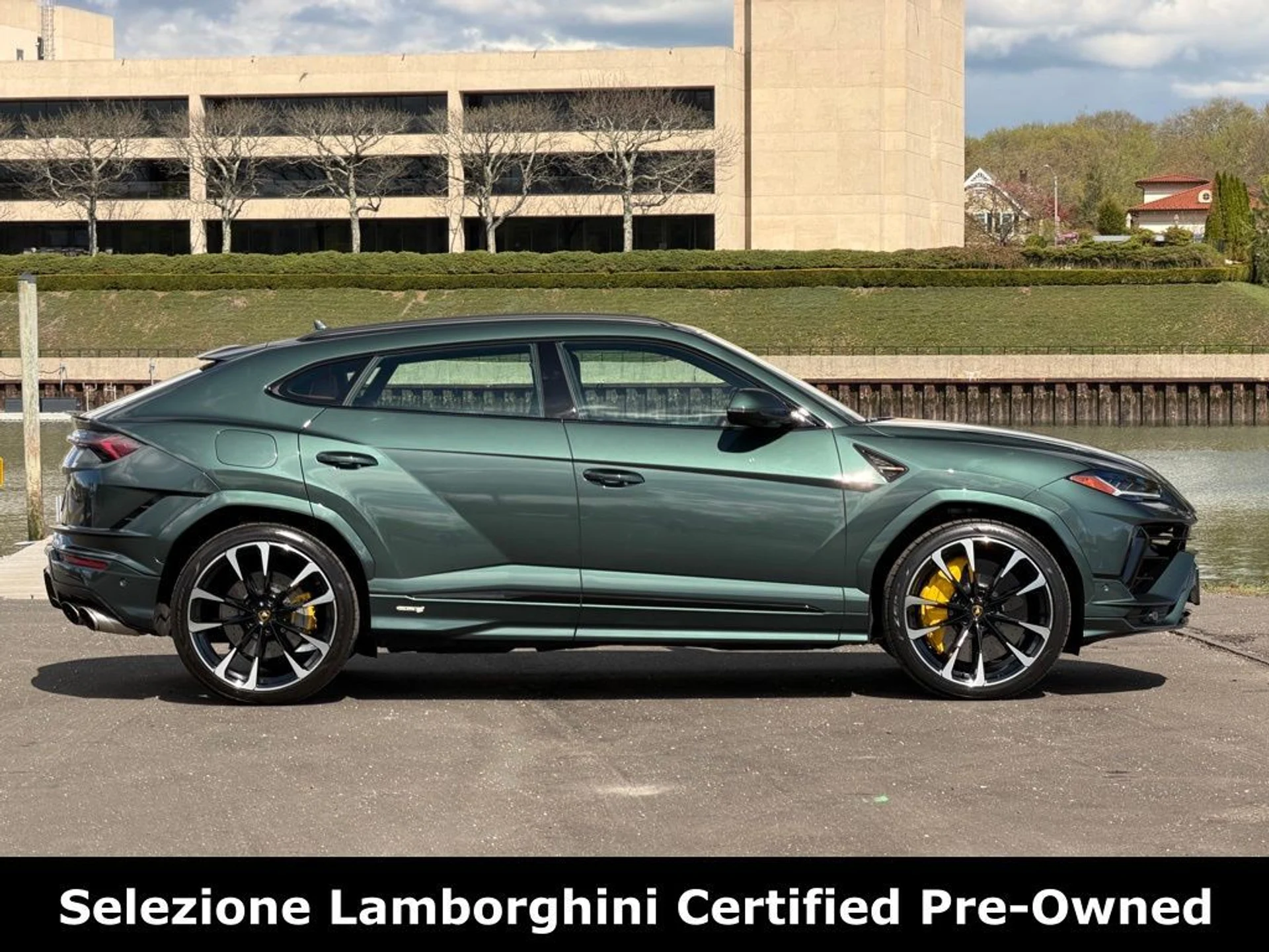 mph006_964354283_95af661b0fc6ad9e2ed55e499a40a26ax_0ac7e705e8