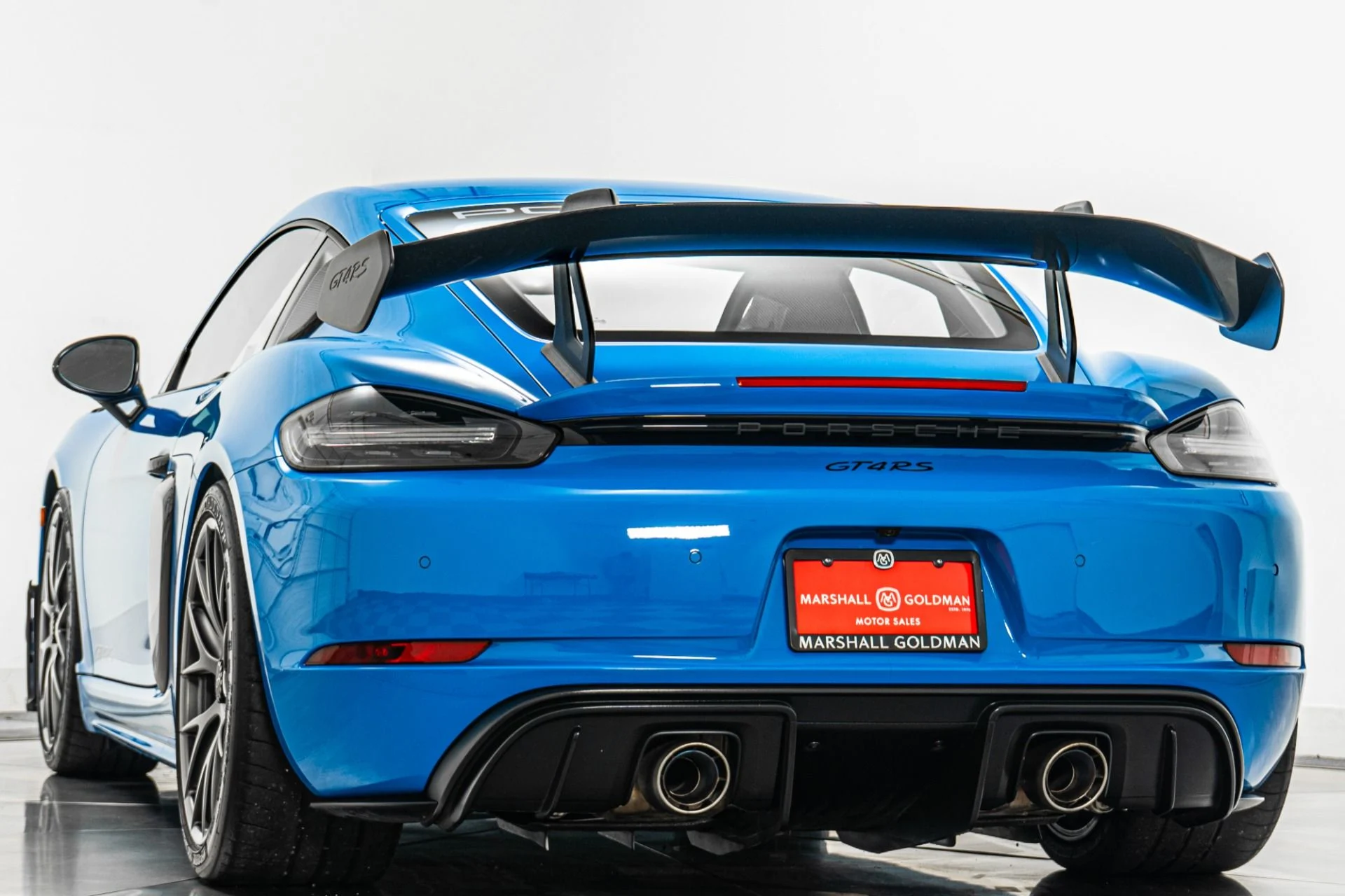 mph006_969909932_Used_2023_Porsche_718_Cayman_GT_4_RS_1758315084_9b3ec95905
