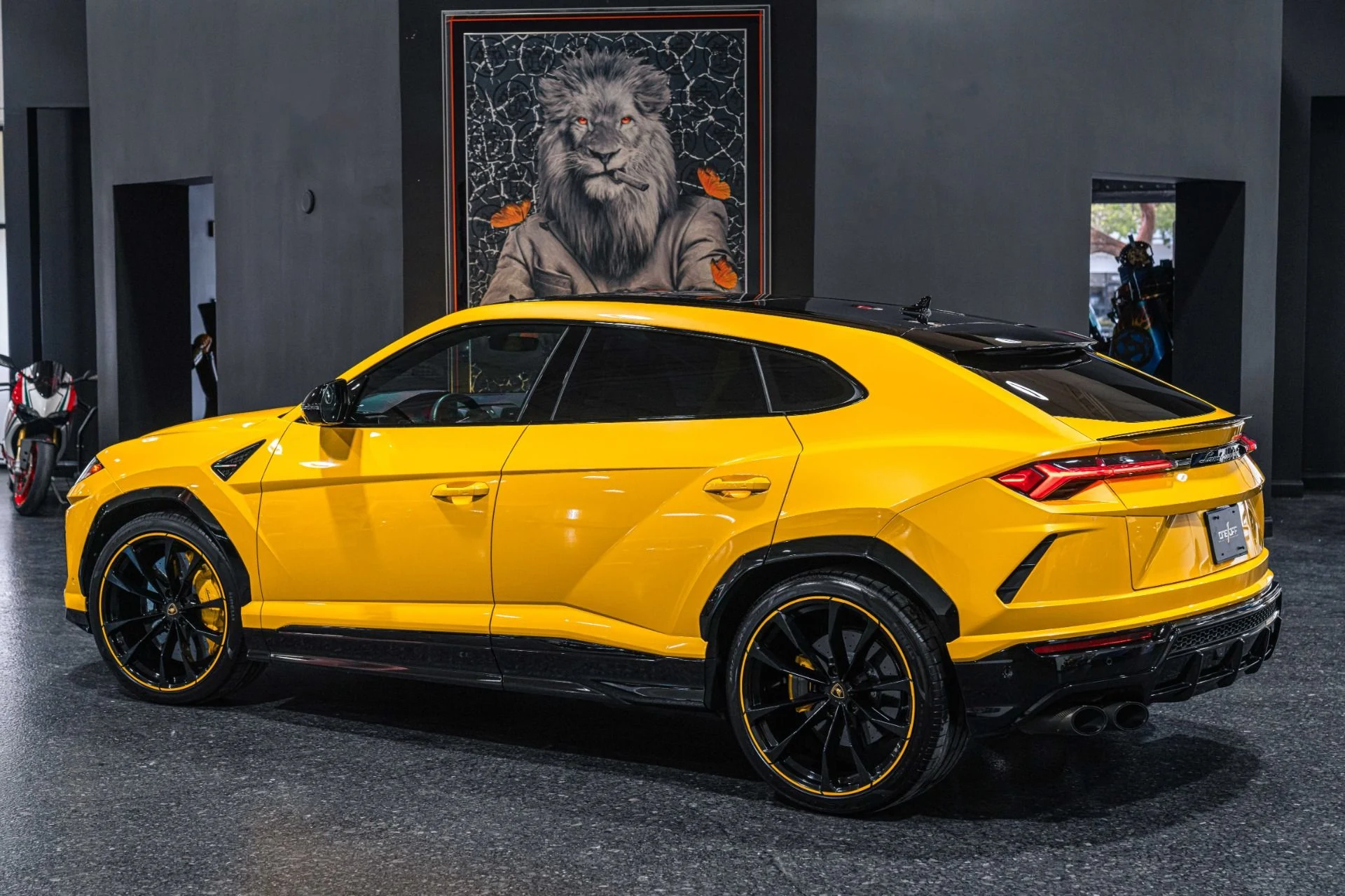 mph006_971124269_Used_2021_Lamborghini_Urus_Pearl_Capsule_w_FULL_RYFT_Exhaust_1771450400_088d3bce66
