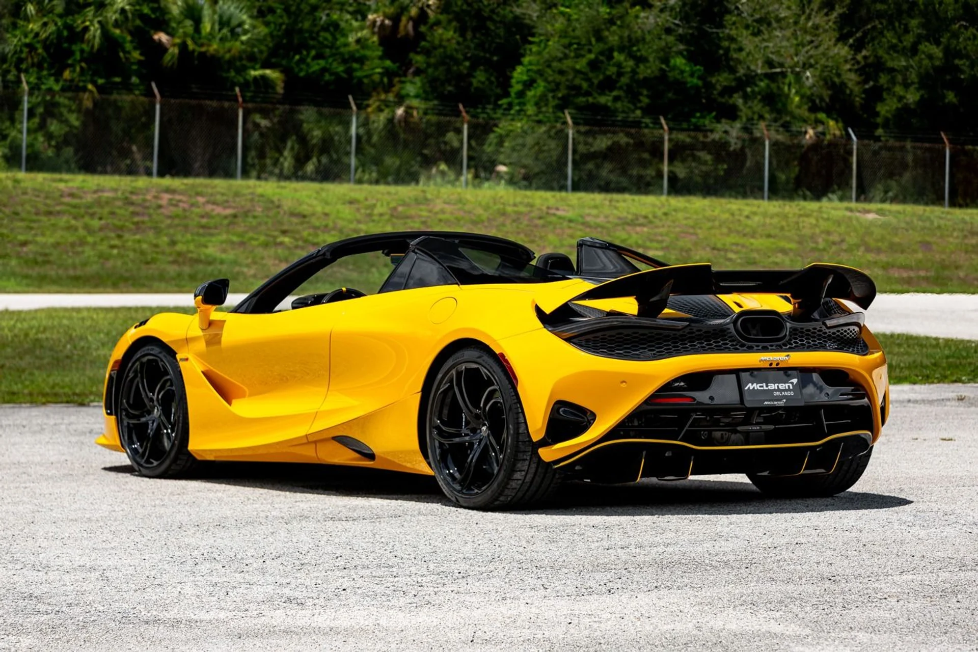 mph006_978281637_New_2024_Mc_Laren_750_S_Spider_b53c9c911f