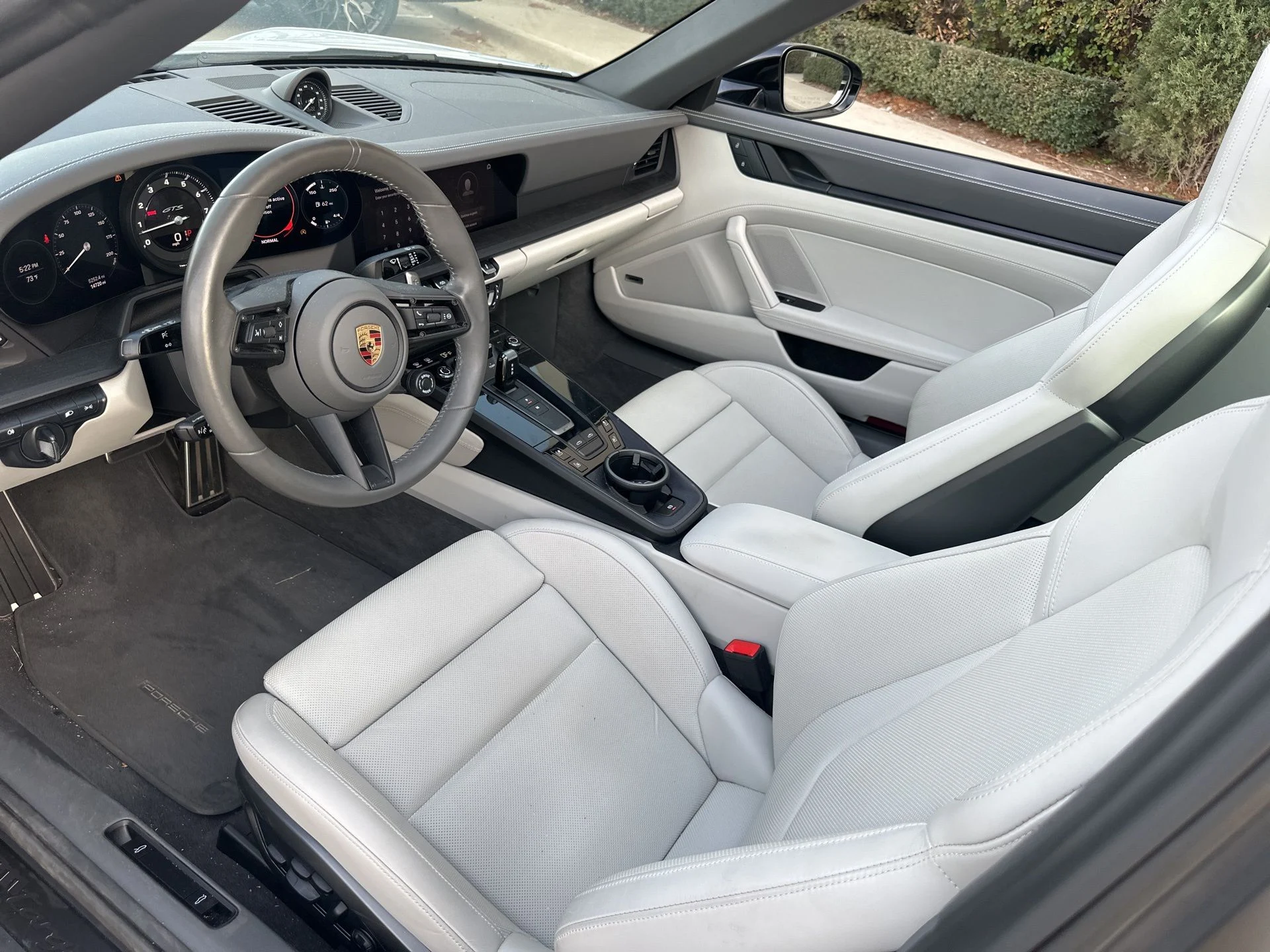 mph006_984267026_eea655dde1b1a5ad6565b8ada9996feex_a25e594195