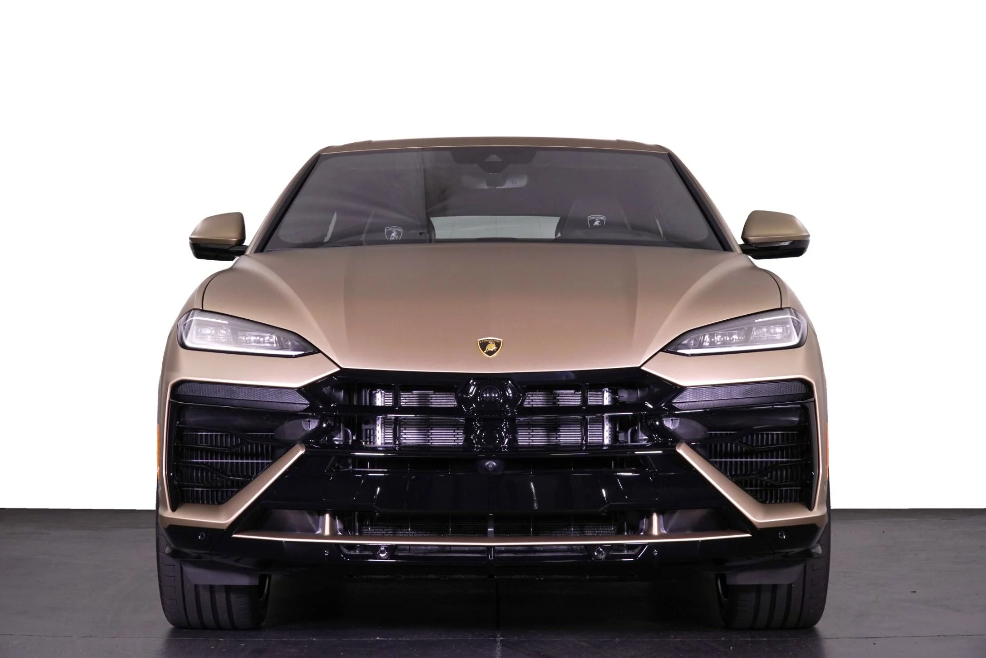 mph006_984509749_New_2025_Lamborghini_Urus_SE_1760546731_3f84422c72