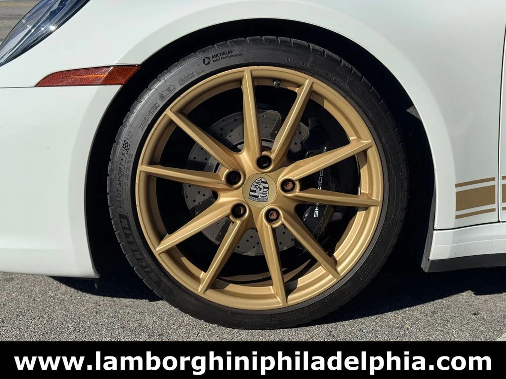 mph006_985112709_30e70fdbe25d093cccea8ee06b05b90bx_135c554645