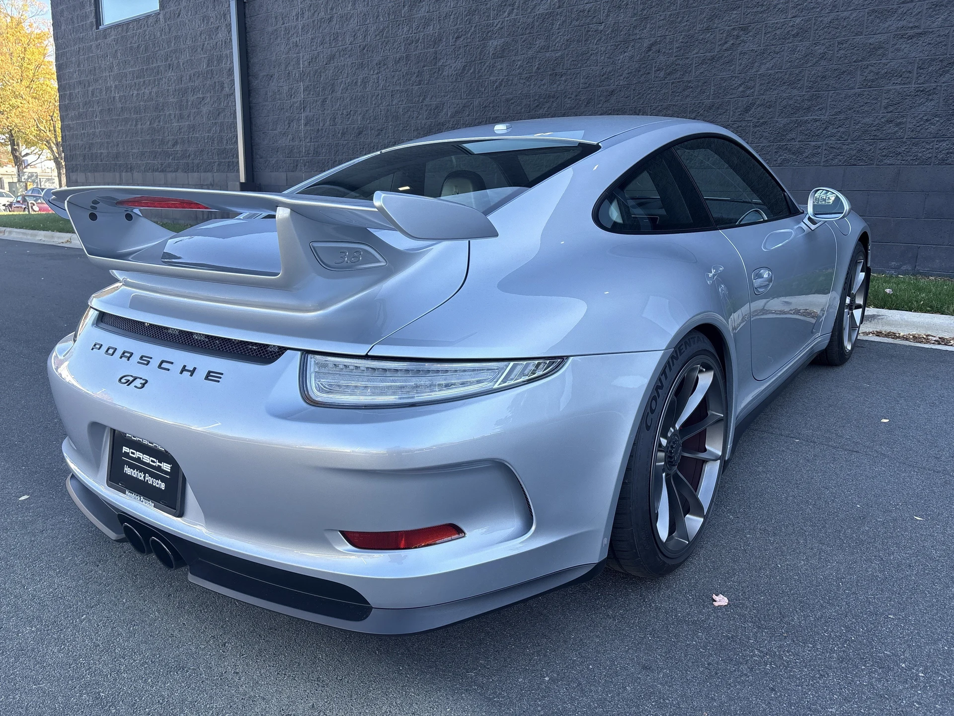 mph006_992405447_aa89bd7ed019456389fee15be956a9fd_802910a9d5