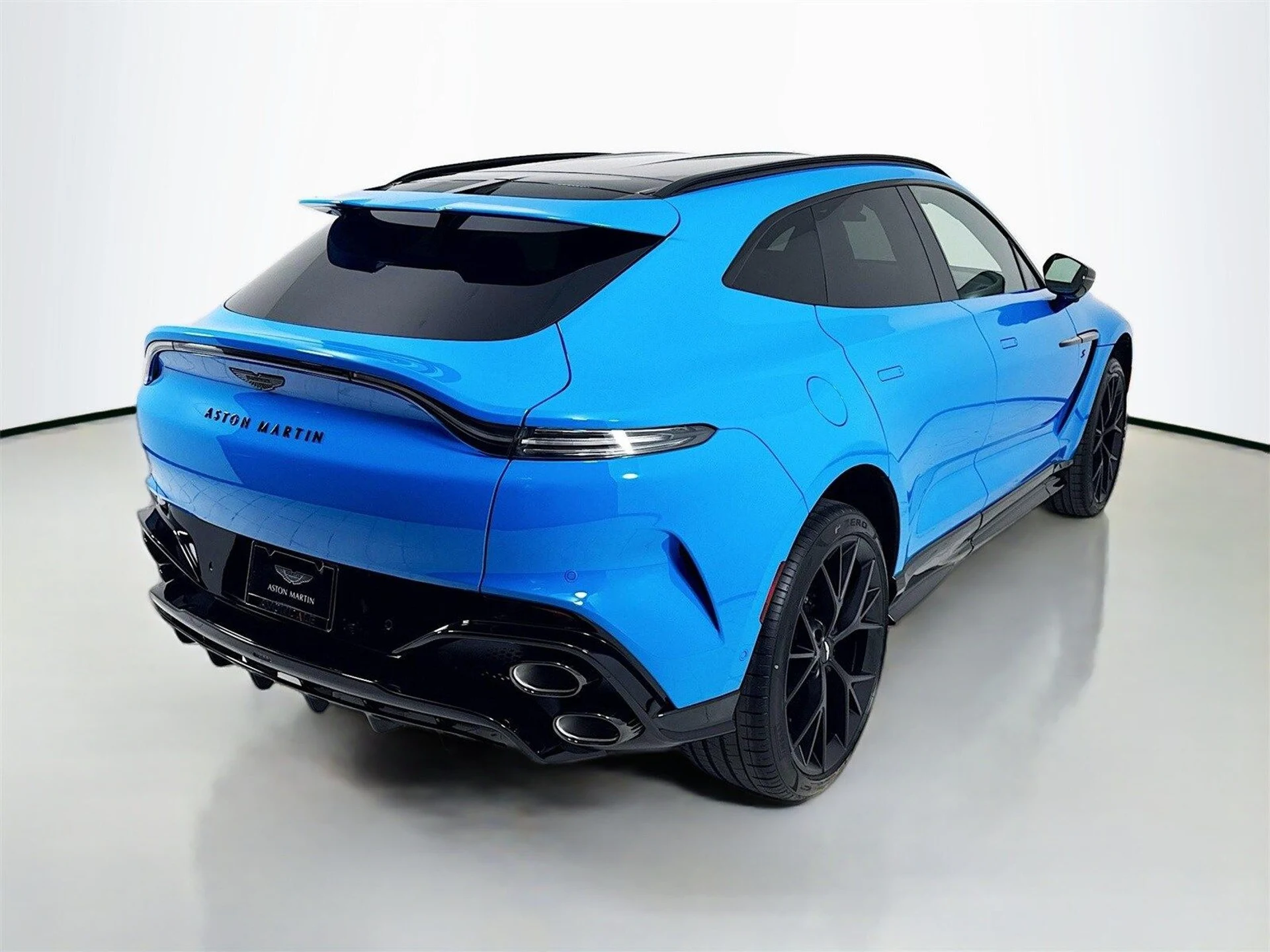 mph006_995792804_e715407cf72db682707c0bc528ec21fdx_6b1f4cd79b