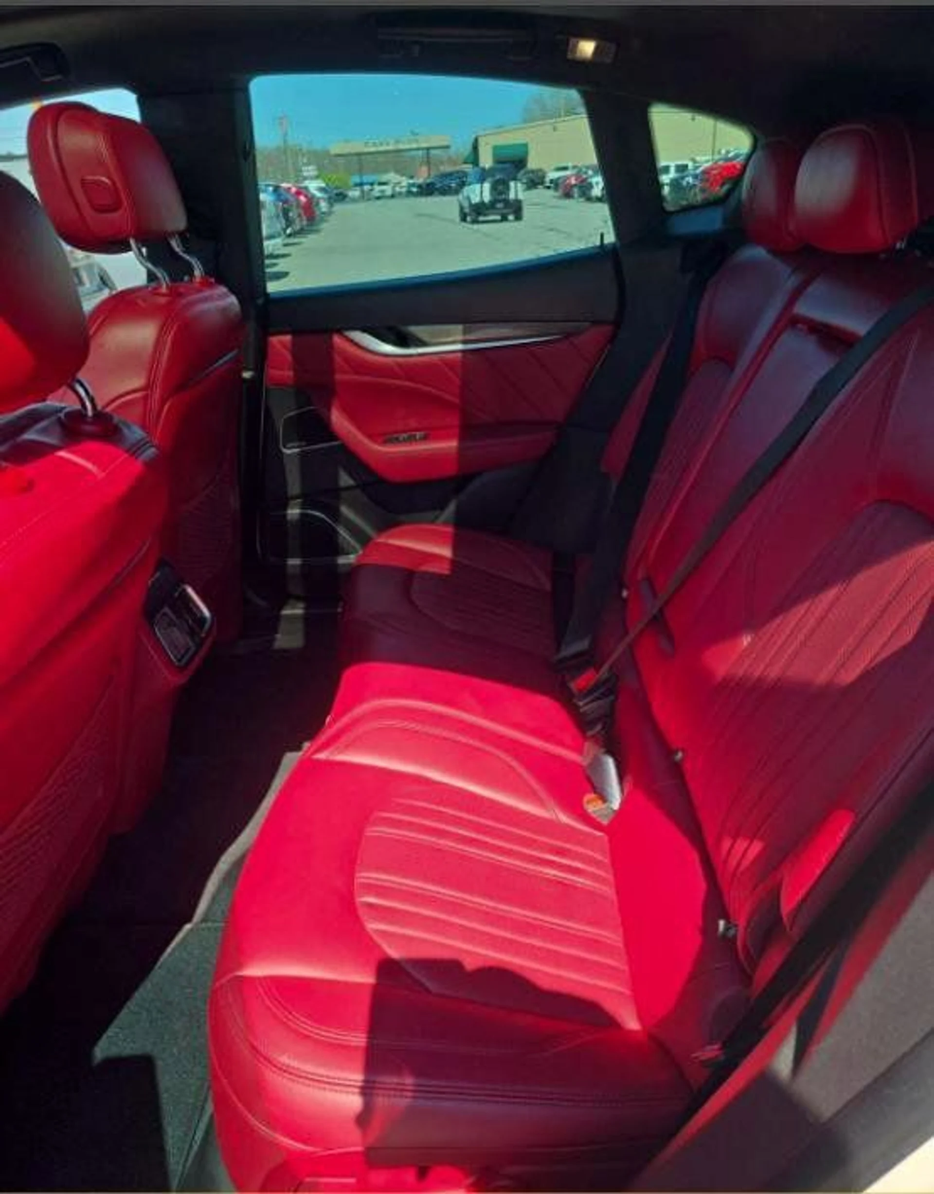 mph006_996694856_3eb6e490b3354fb9bd2ac18051a3df67_bf8710965e