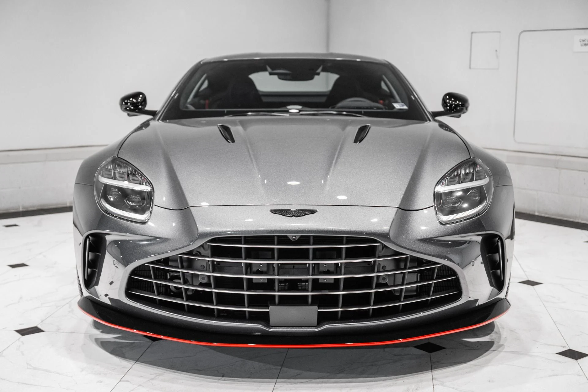 mph006_999767638_New_2026_Aston_Martin_Vantage_S_1776402995_25f9af4381
