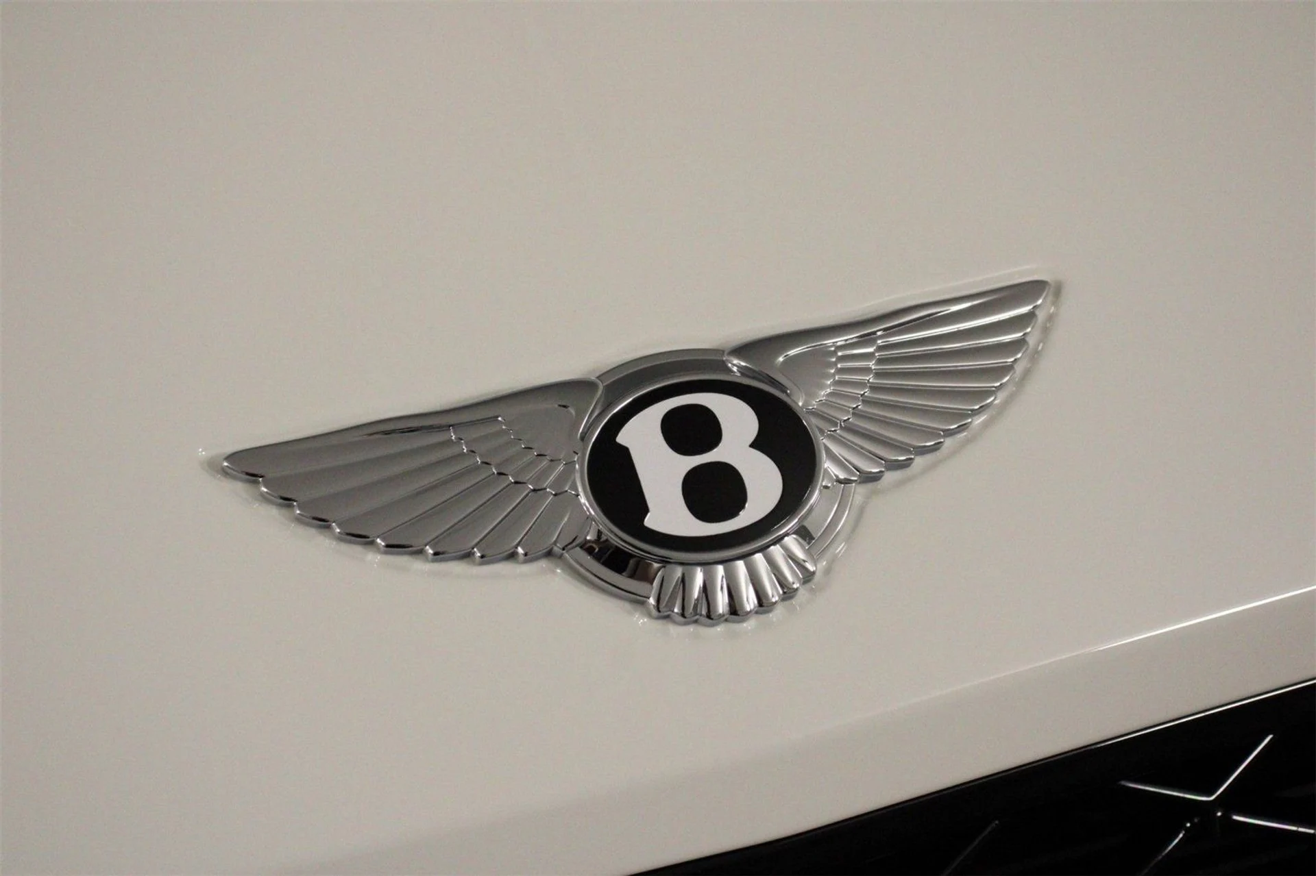 mph006_cb0fd763613347f592e525f7781f9408_4672624602