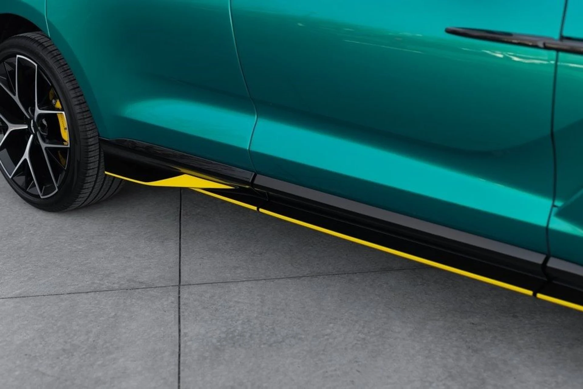 mph007_1000010813_6ecd7d6d82394bd5dca9b4df3f26a461x_f6dc763c7a