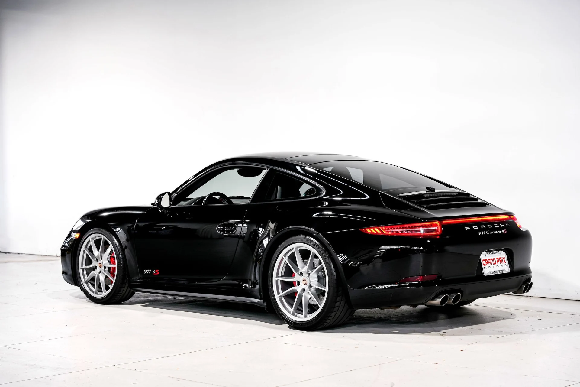 mph007_100163811_4f17fbf30541a27b723ba802e038d7aex_ca0cad2467