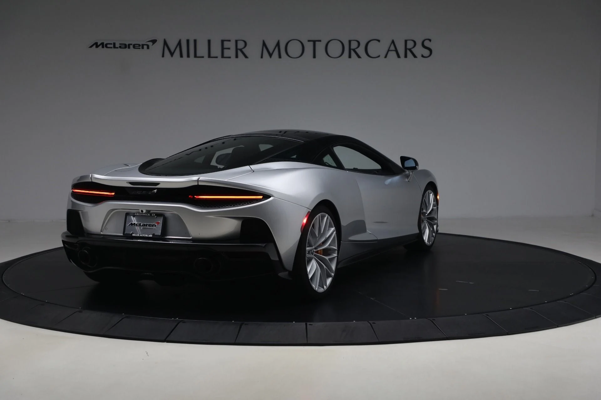 mph007_1001737754_Used_2023_Mc_Laren_GT_Luxe_d585e31f94