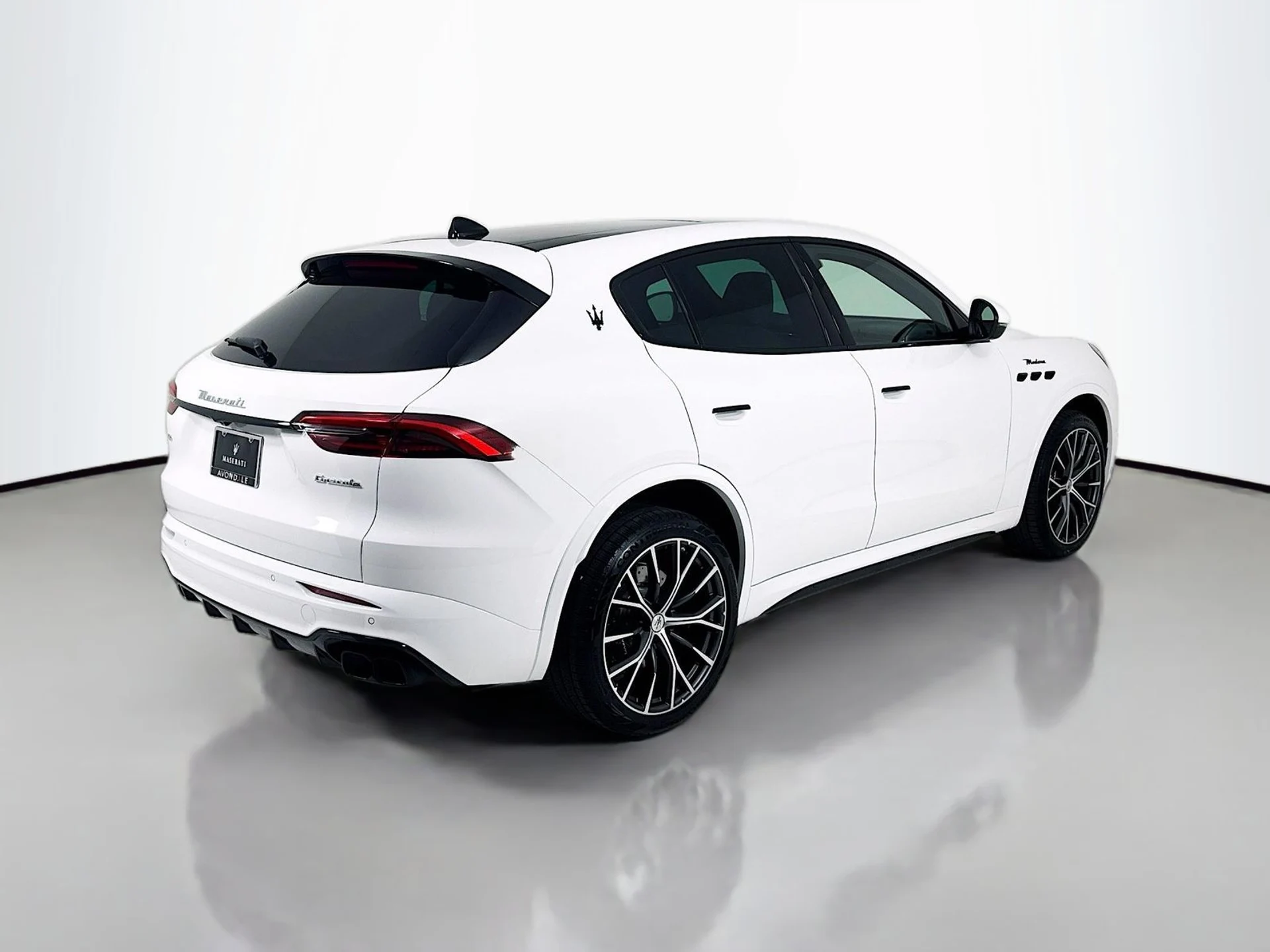 mph007_10184095_493c7a8e59d076c5bcaf8abbf7bce8c5x_4b18c79d39