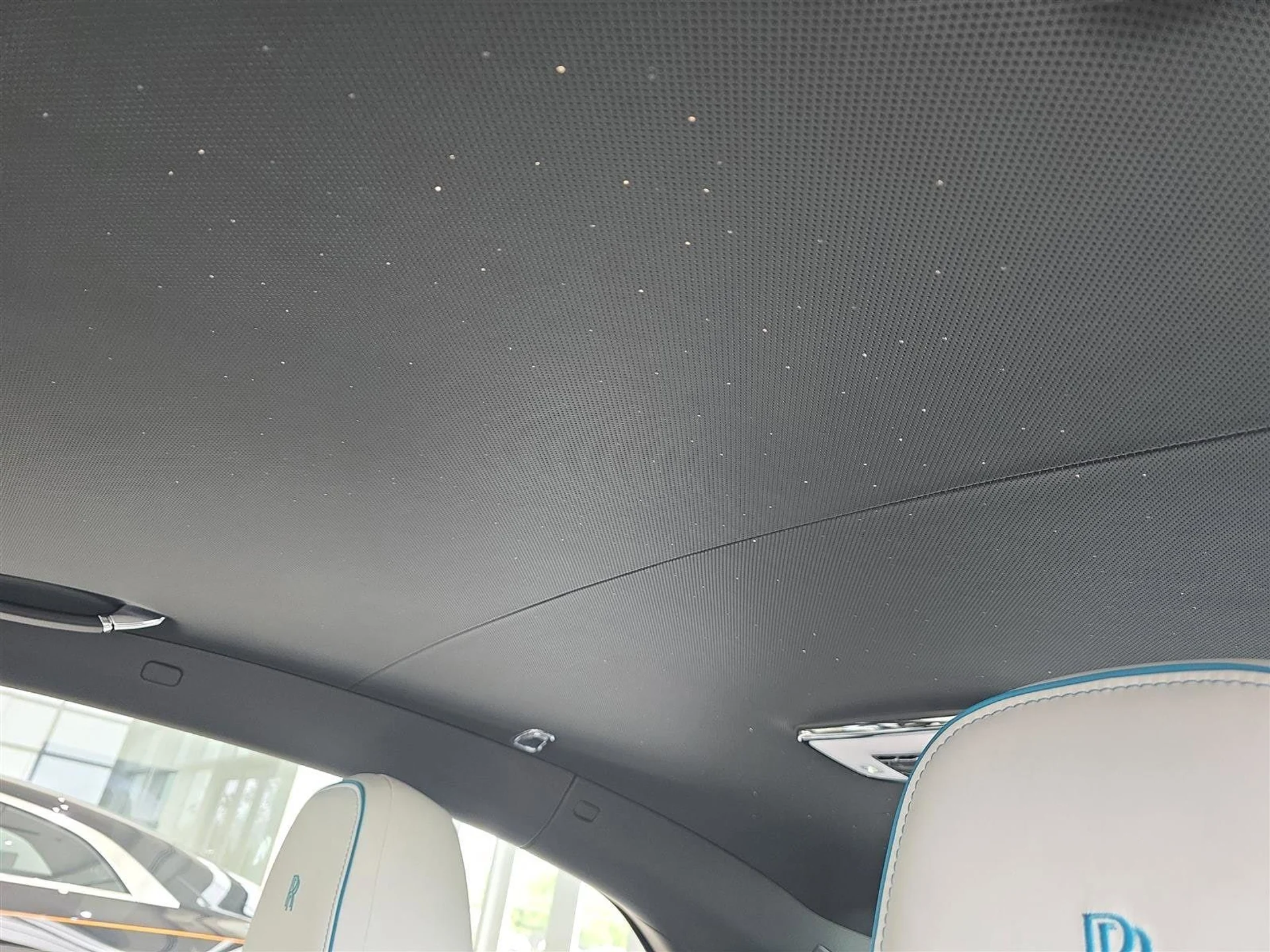 mph007_102798757_51fd60f6524104650d322dfa691a9699x_1224473456