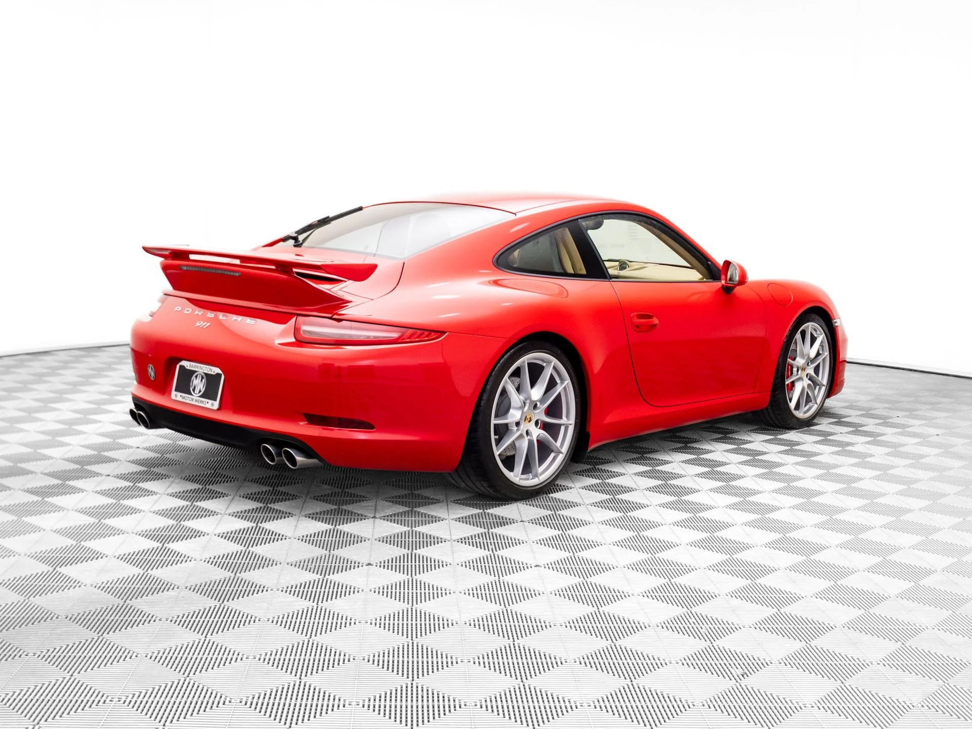 mph007_1034196086_62f84b4e9a076db4ba4886e291cf51e2x_16c3da7b50