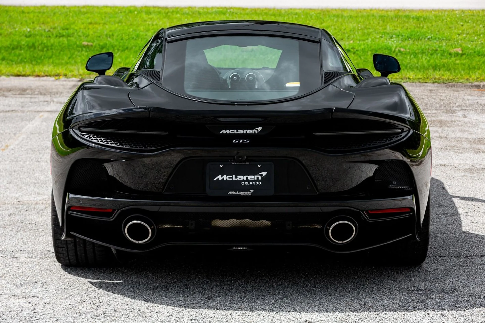 mph007_1038934055_452_p8_l_934865093f