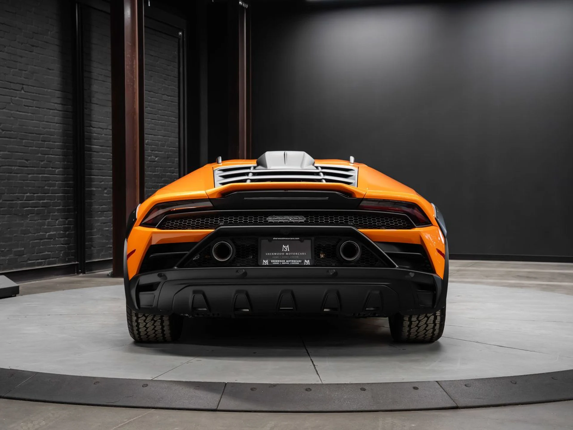 mph007_1039910619_lamborghini_huracan_2023_f08891b748