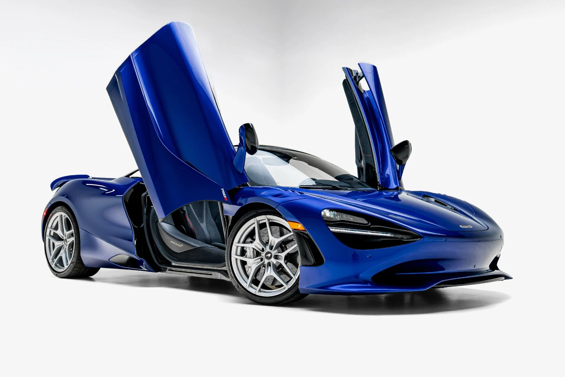 mph007_1042970034_Used_2024_Mc_Laren_750_S_Spider_1784766251_2f26d776dc