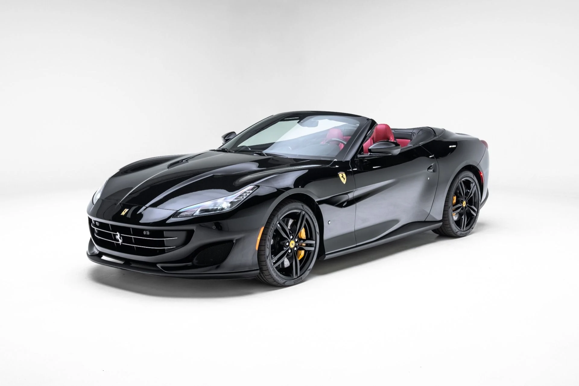 mph007_1048368770_Used_2019_Ferrari_Portofino_1773084196_261d033f6e