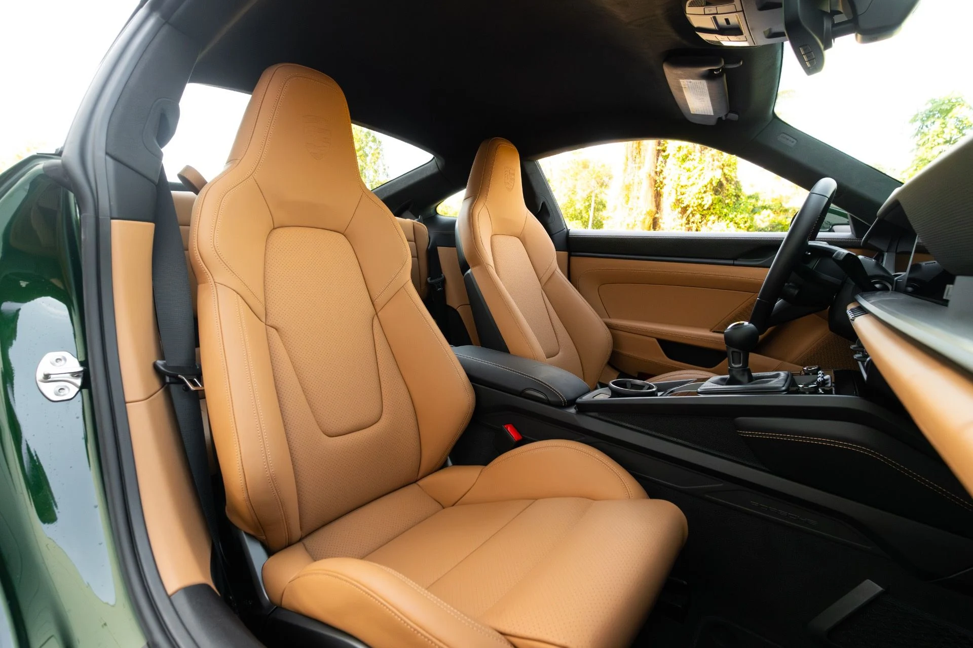 mph007_1049641447_Used_2026_Porsche_911_GT_3_Touring_1770143984_90ddd94263