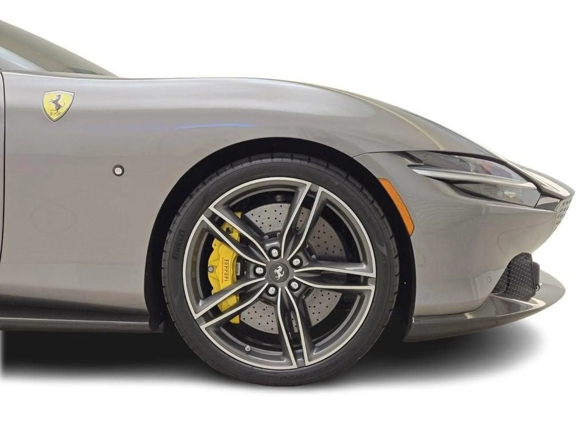 mph007_1057828151_Used_2022_Ferrari_Roma_1775292307_316a09f1ea