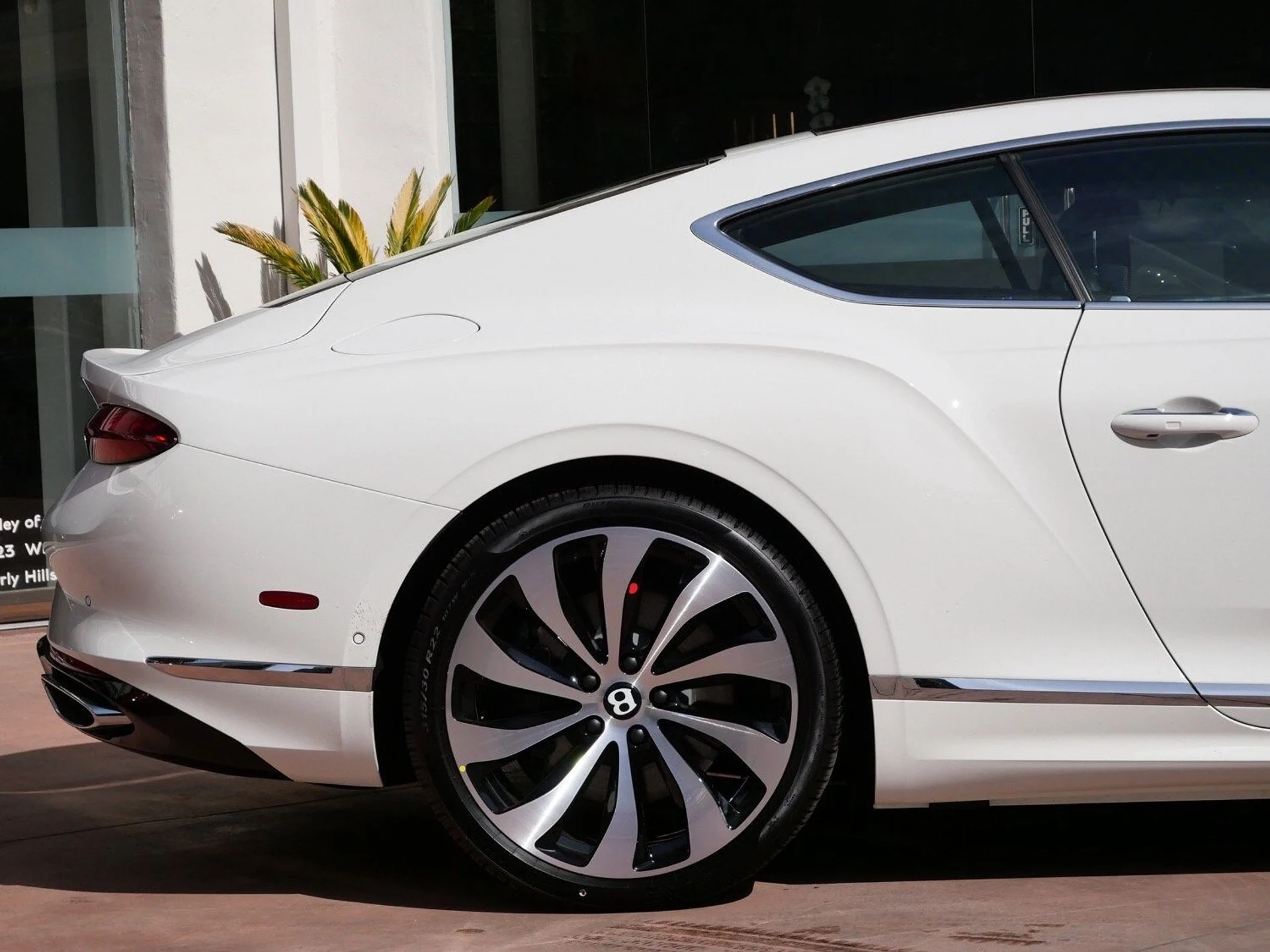 mph007_106638493_2dc5bdfebda417b2781f8e7b87ebe6aax_7a0825aedd